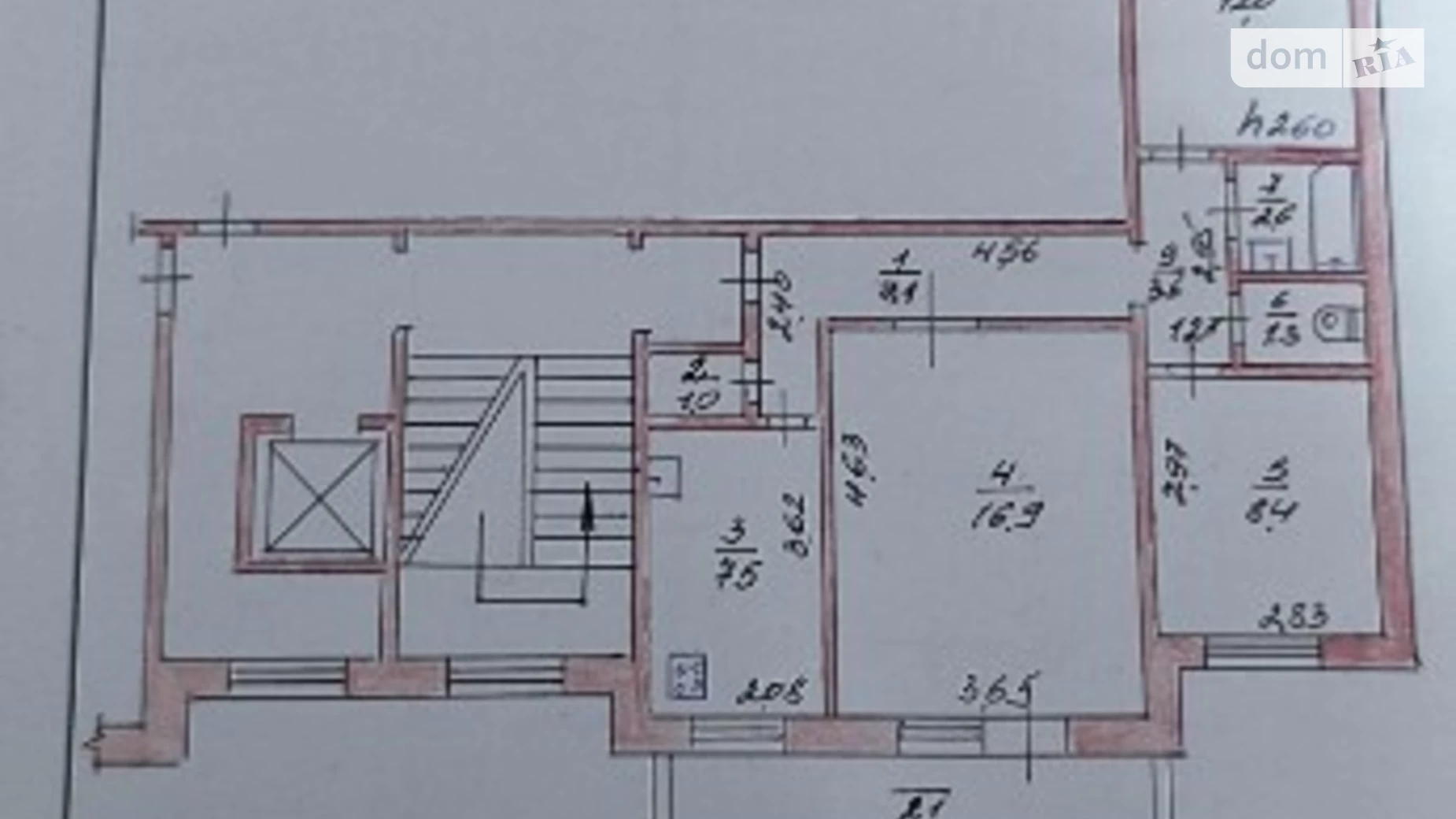 Продается 3-комнатная квартира 63 кв. м в Хмельницком, ул. Гаевая, 8