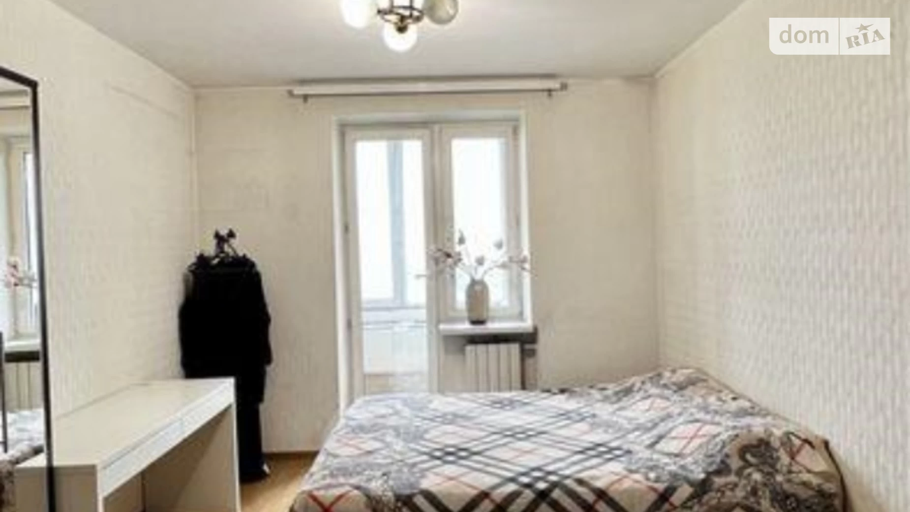 Продается 2-комнатная квартира 74 кв. м в Киеве, просп. Лобановского, 14 - фото 2