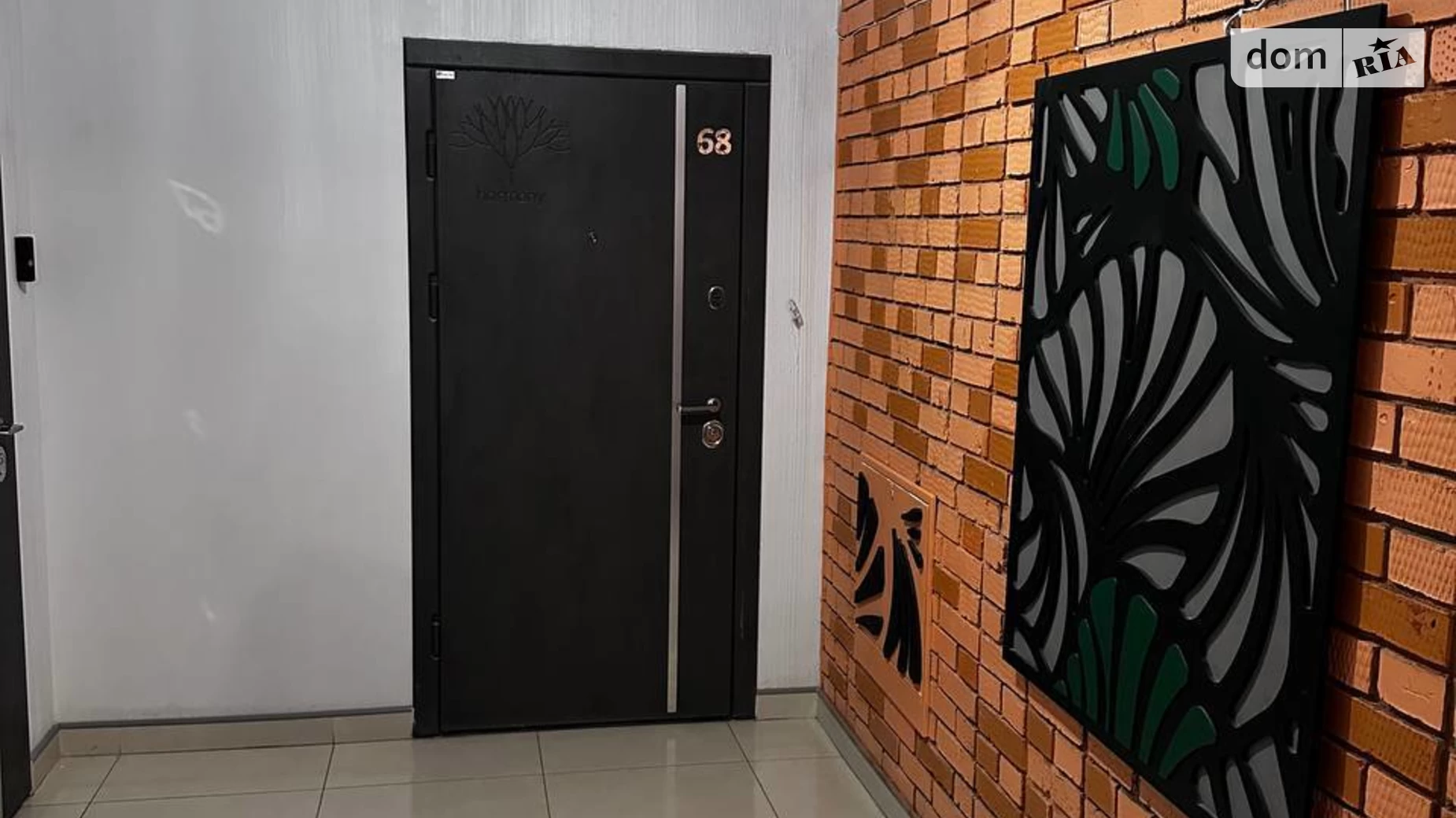 Продается 2-комнатная квартира 73 кв. м в Хмельницком, ул. Степана Бандеры - фото 2