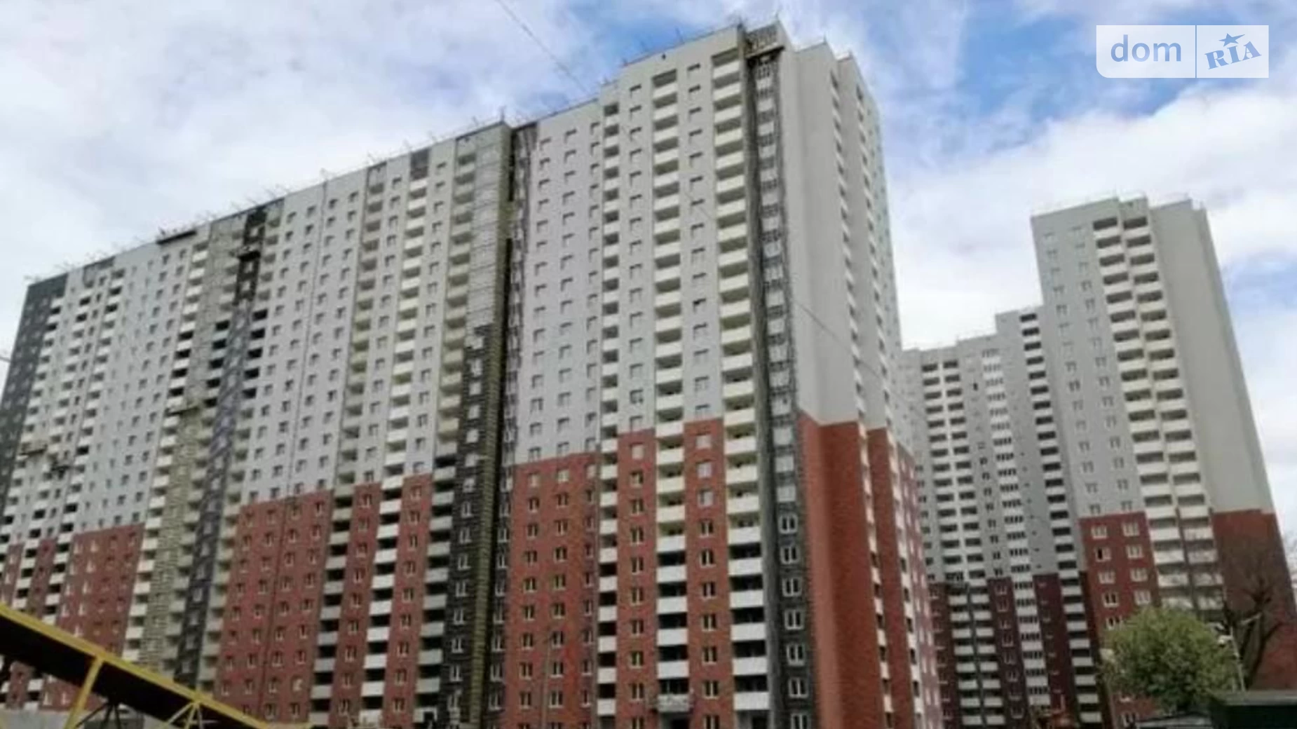 Продается 2-комнатная квартира 72 кв. м в Киеве, пер. Балтийский, 3