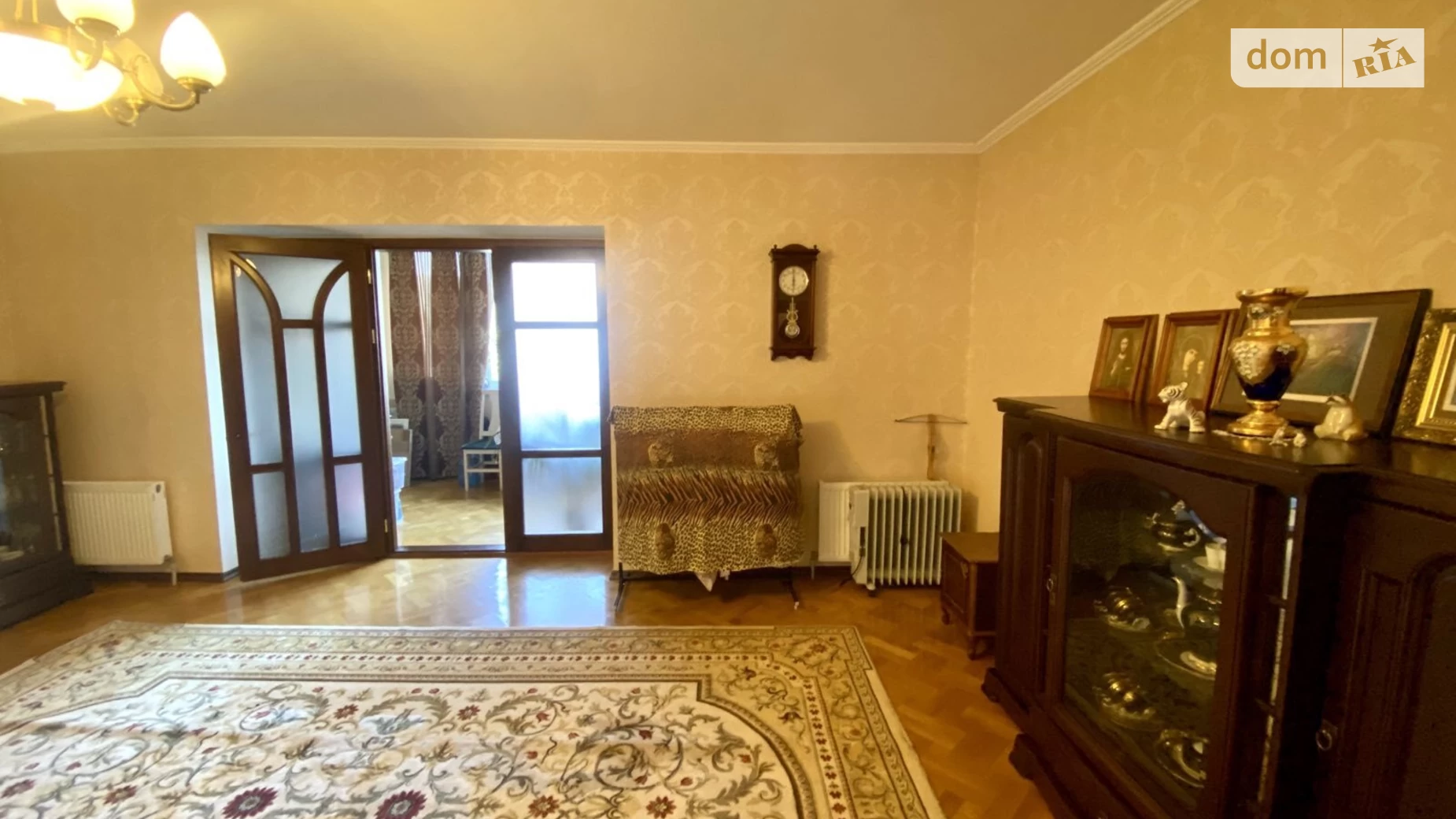 Продается 2-комнатная квартира 95 кв. м в Одессе
