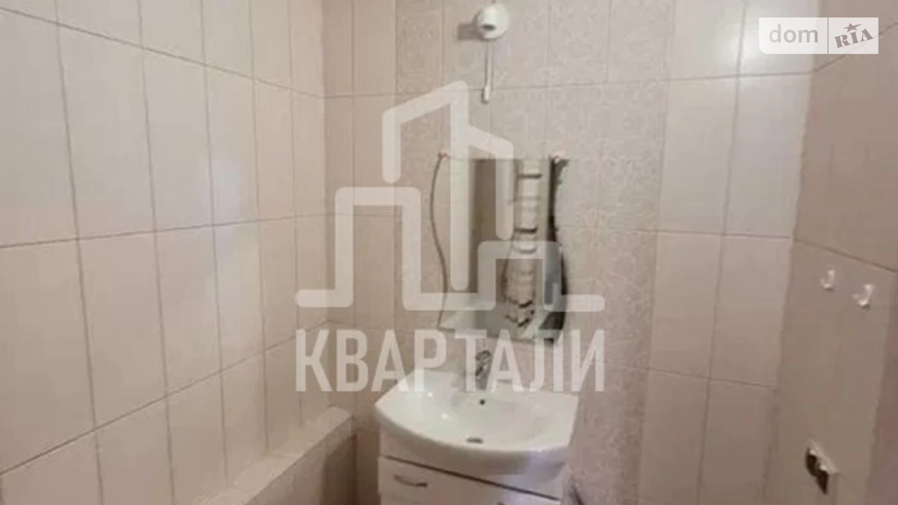 Продается 1-комнатная квартира 50 кв. м в Киеве, ул. Рижская, 73Г - фото 3