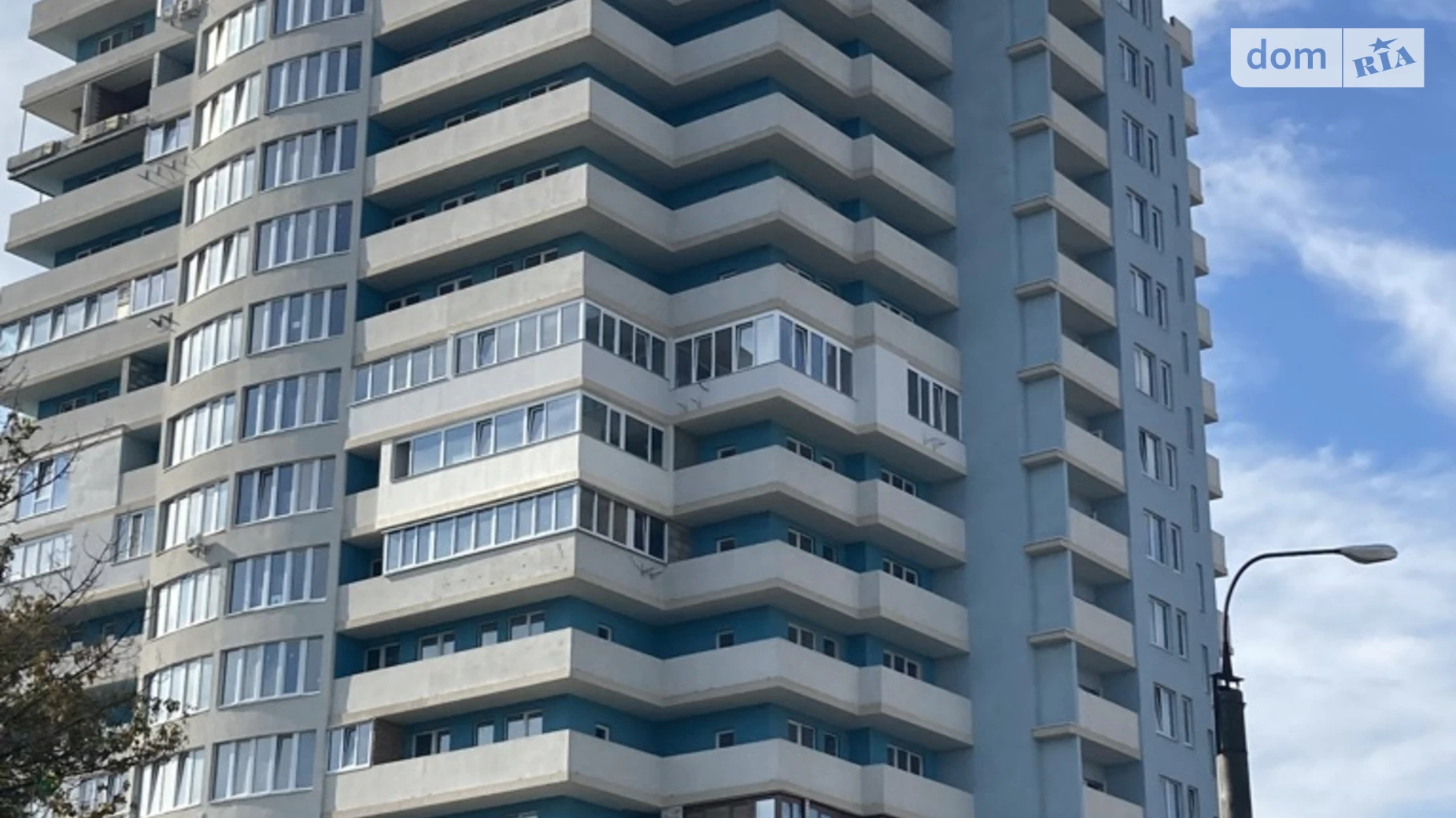 Продается 1-комнатная квартира 71 кв. м в Черкассах, ул. Гоголя, 302 - фото 2