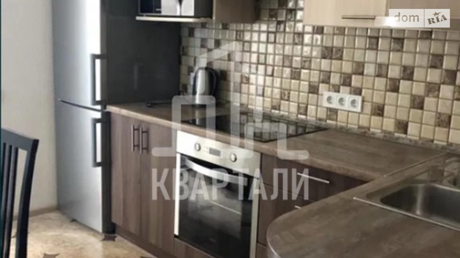 Продается 1-комнатная квартира 35 кв. м в Киеве, ул. Богатырская, 1 - фото 2