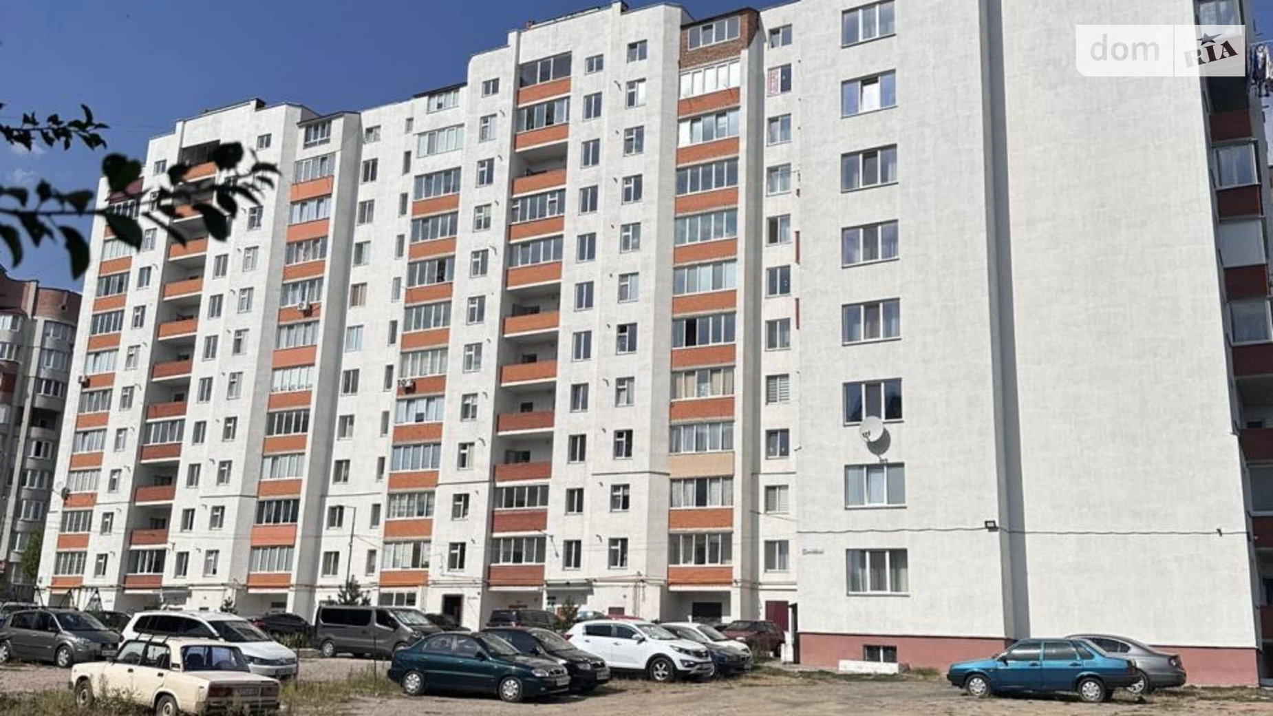 Продается 1-комнатная квартира 51 кв. м в Хмельницком, ул. Лесогриневецкая
