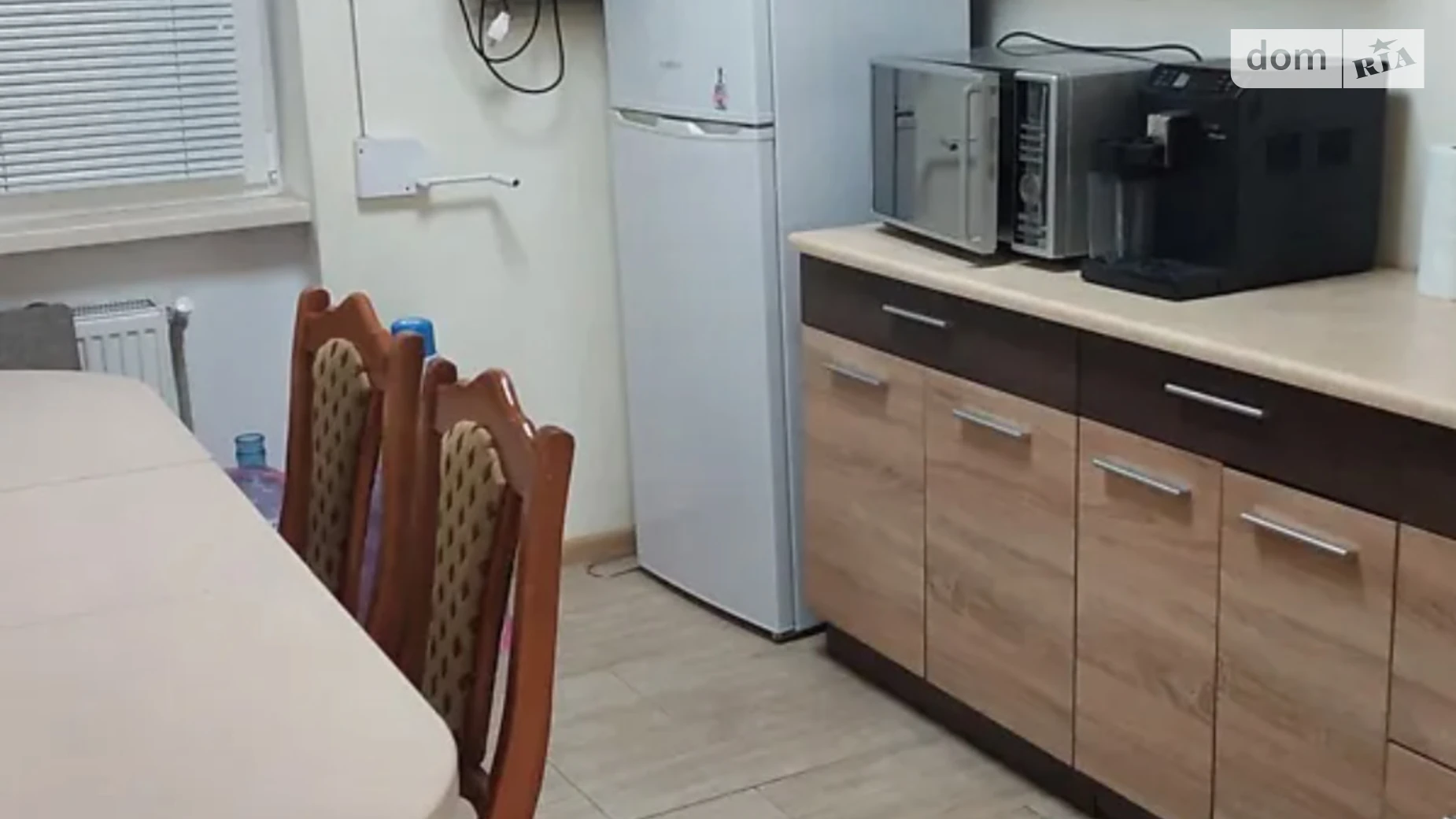 Сдается в аренду офис 216 кв. м в бизнес-центре, цена: 50000 грн - фото 3