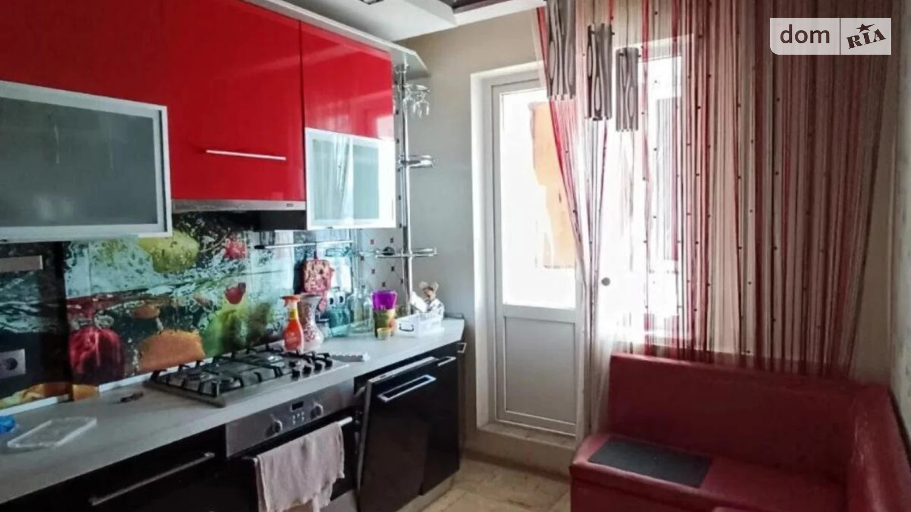 Продается 4-комнатная квартира 88 кв. м в Харькове, ул. Гвардейцев-Широнинцев, 99