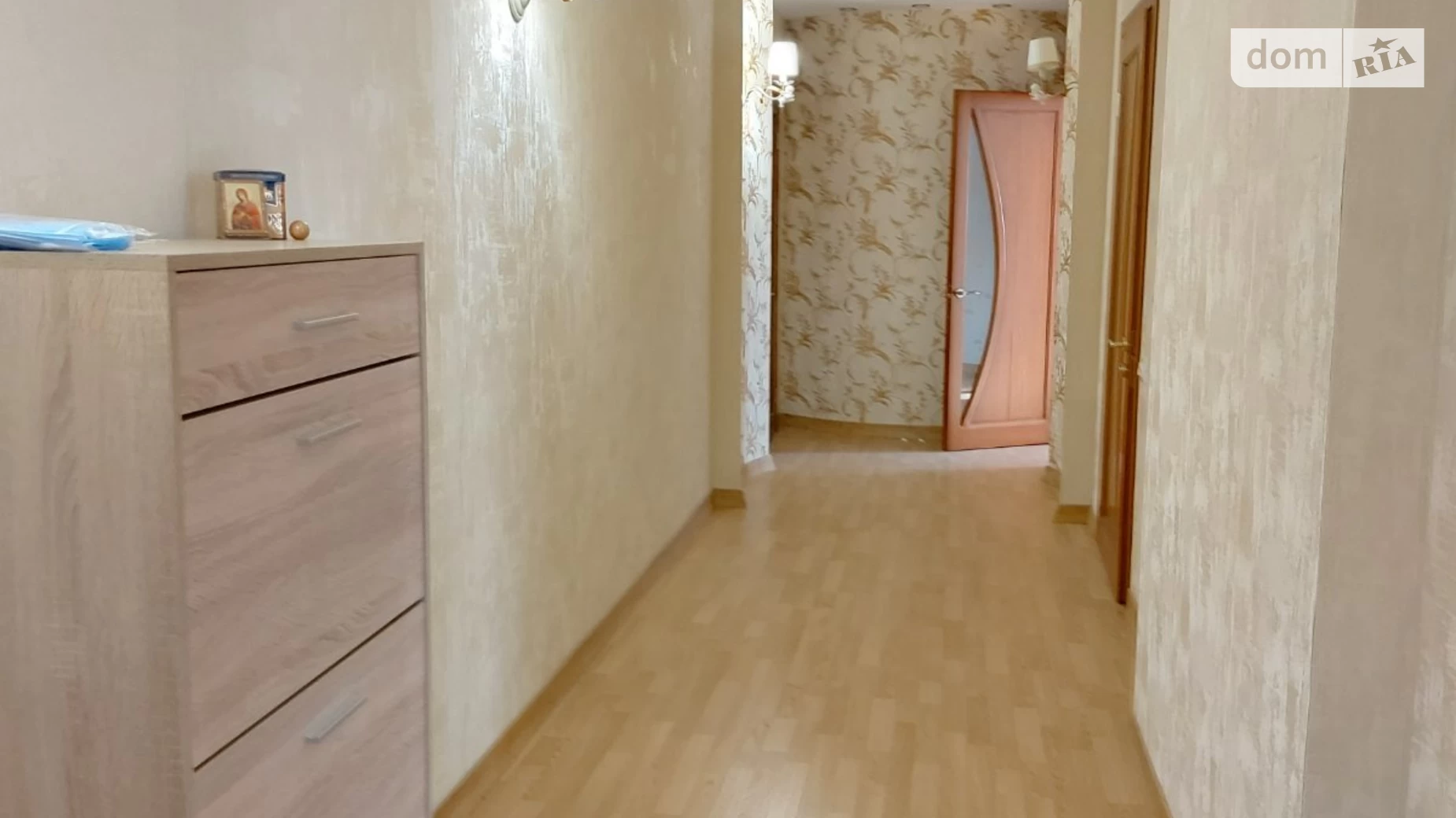 Продается 3-комнатная квартира 114 кв. м в Одессе, ул. Давида Ойстраха, 7А