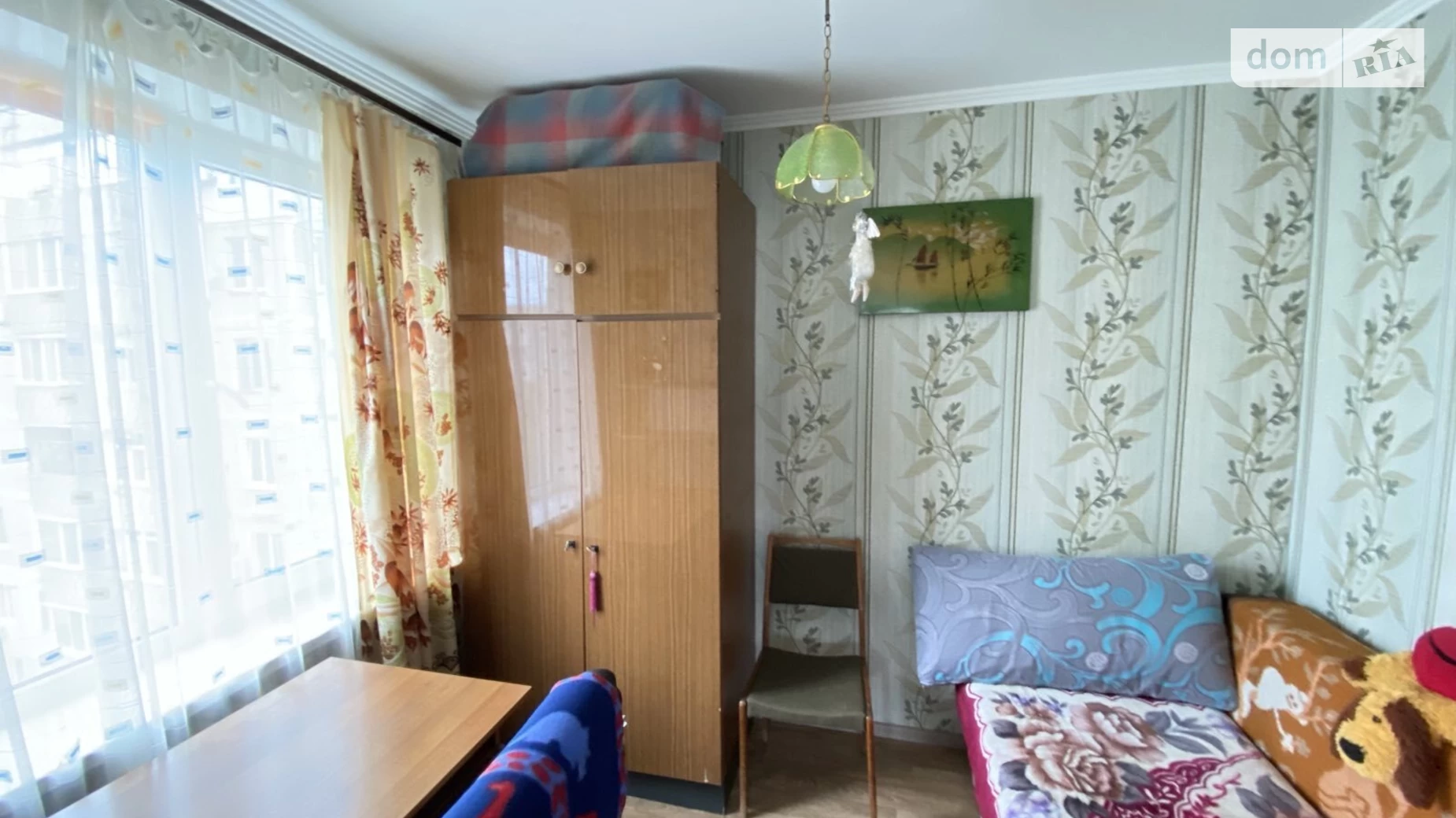 Продается 3-комнатная квартира 56 кв. м в Николаеве, ул. Лазурная