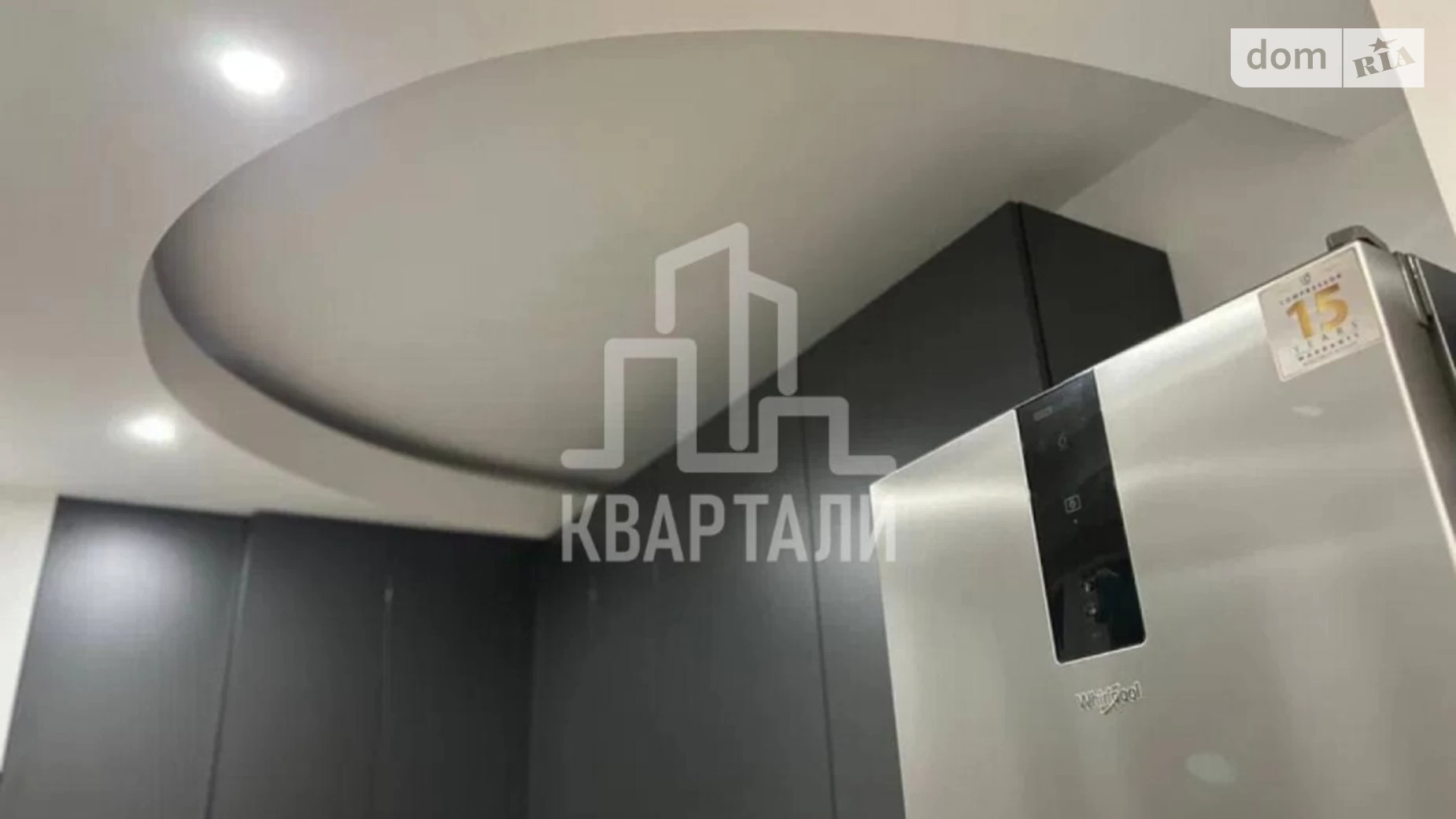 Продается 3-комнатная квартира 63 кв. м в Киеве, ул. Большая Васильковская, 129