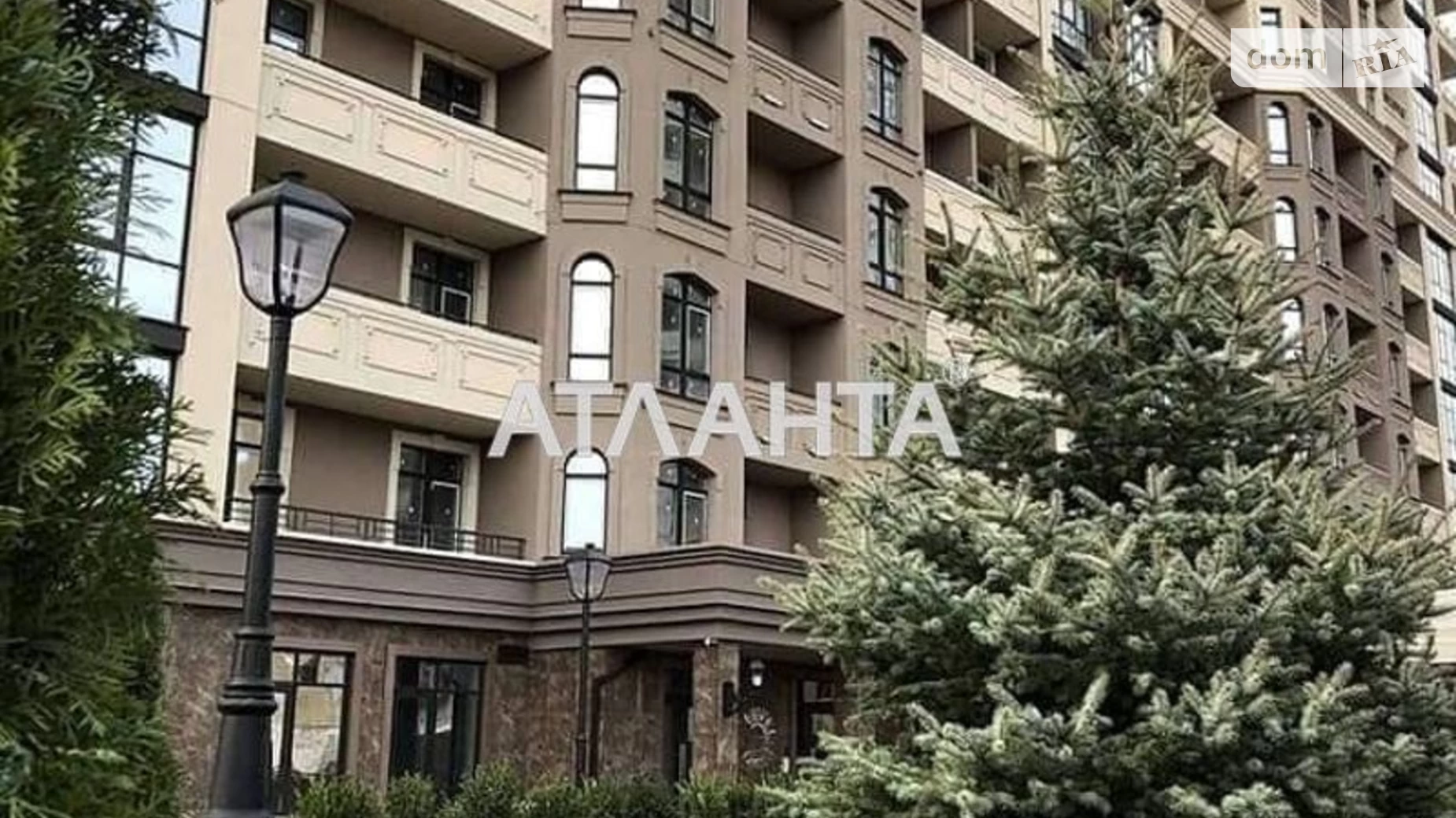 Продается 1-комнатная квартира 39 кв. м в Одессе, ул. Генуэзская