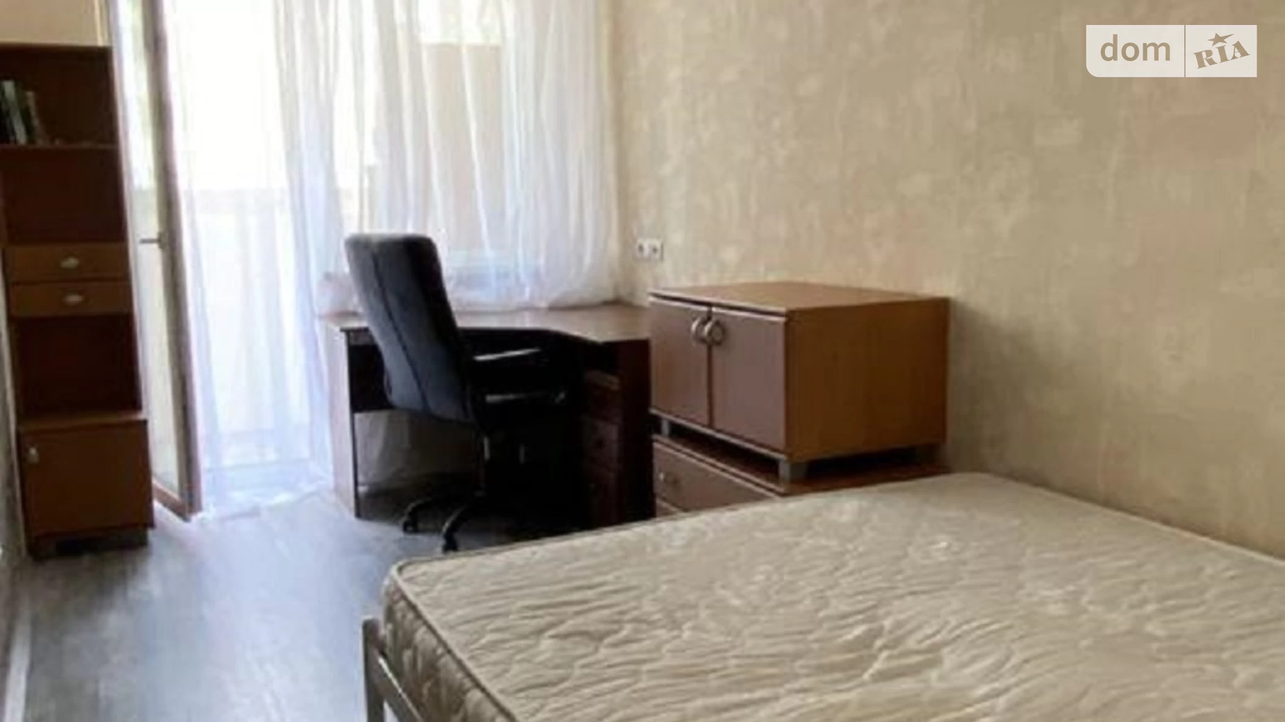 Продается 1-комнатная квартира 52 кв. м в Киеве, ул. Драгоманова, 2Б - фото 4