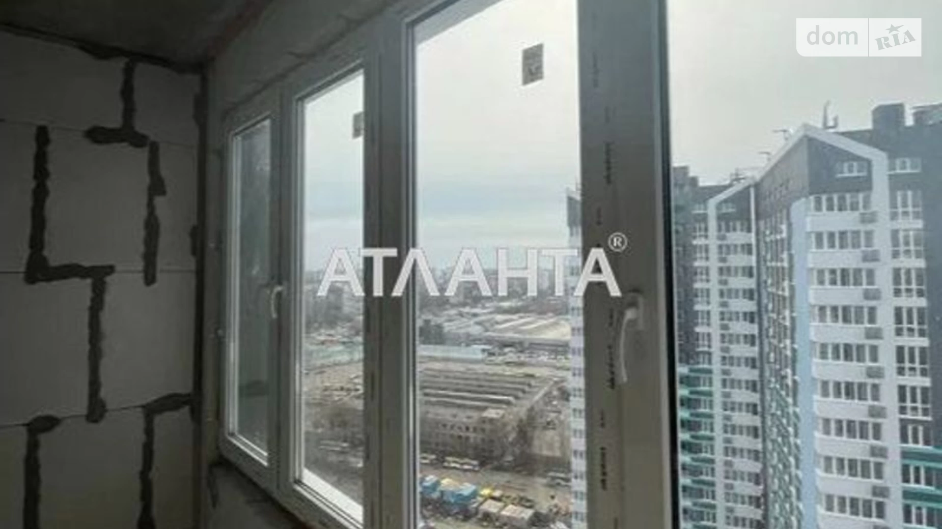 Продается 1-комнатная квартира 50 кв. м в Одессе - фото 2