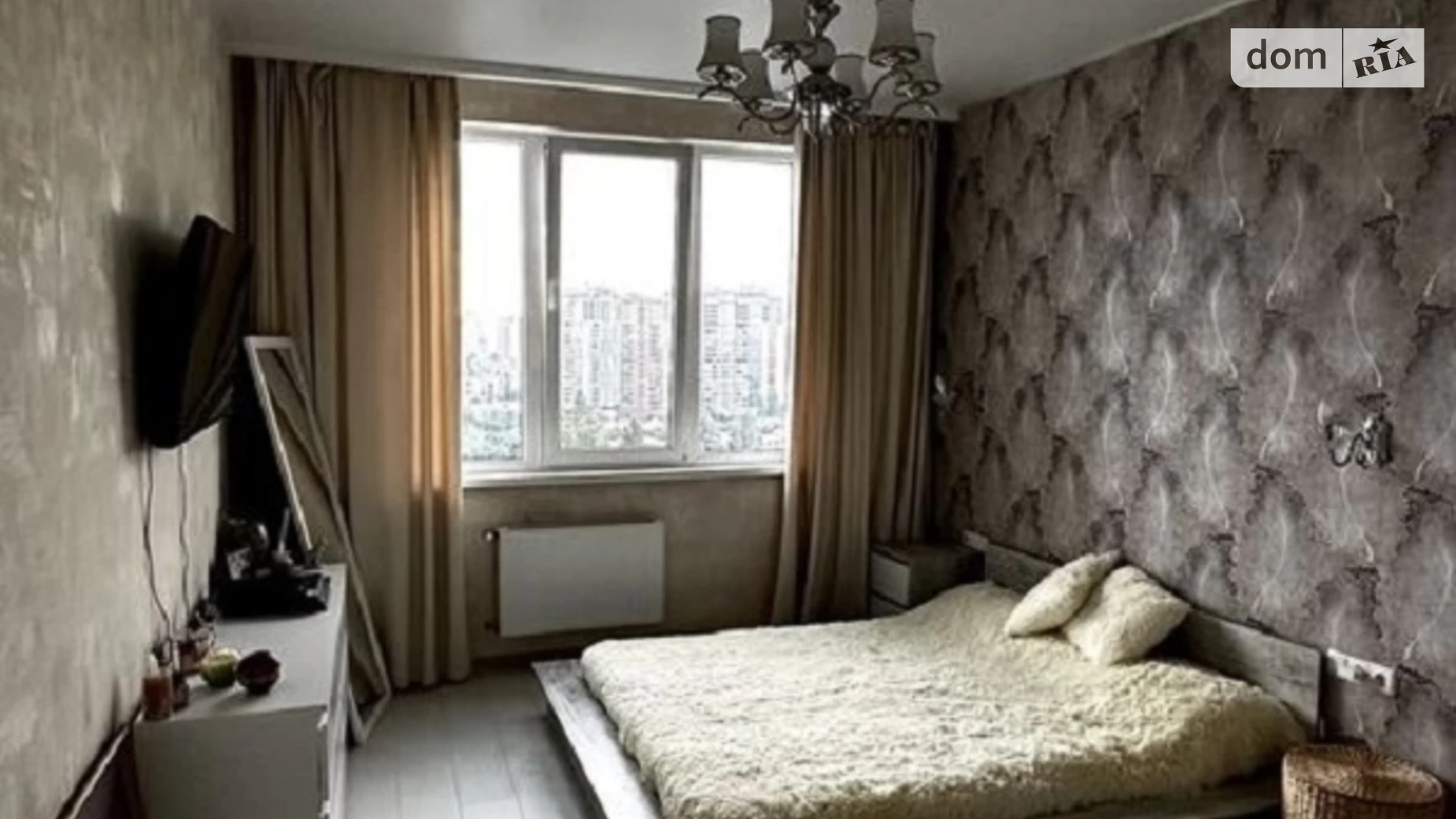 Продається 1-кімнатна квартира 49 кв. м у Одесі, вул. Середньофонтанська - фото 2