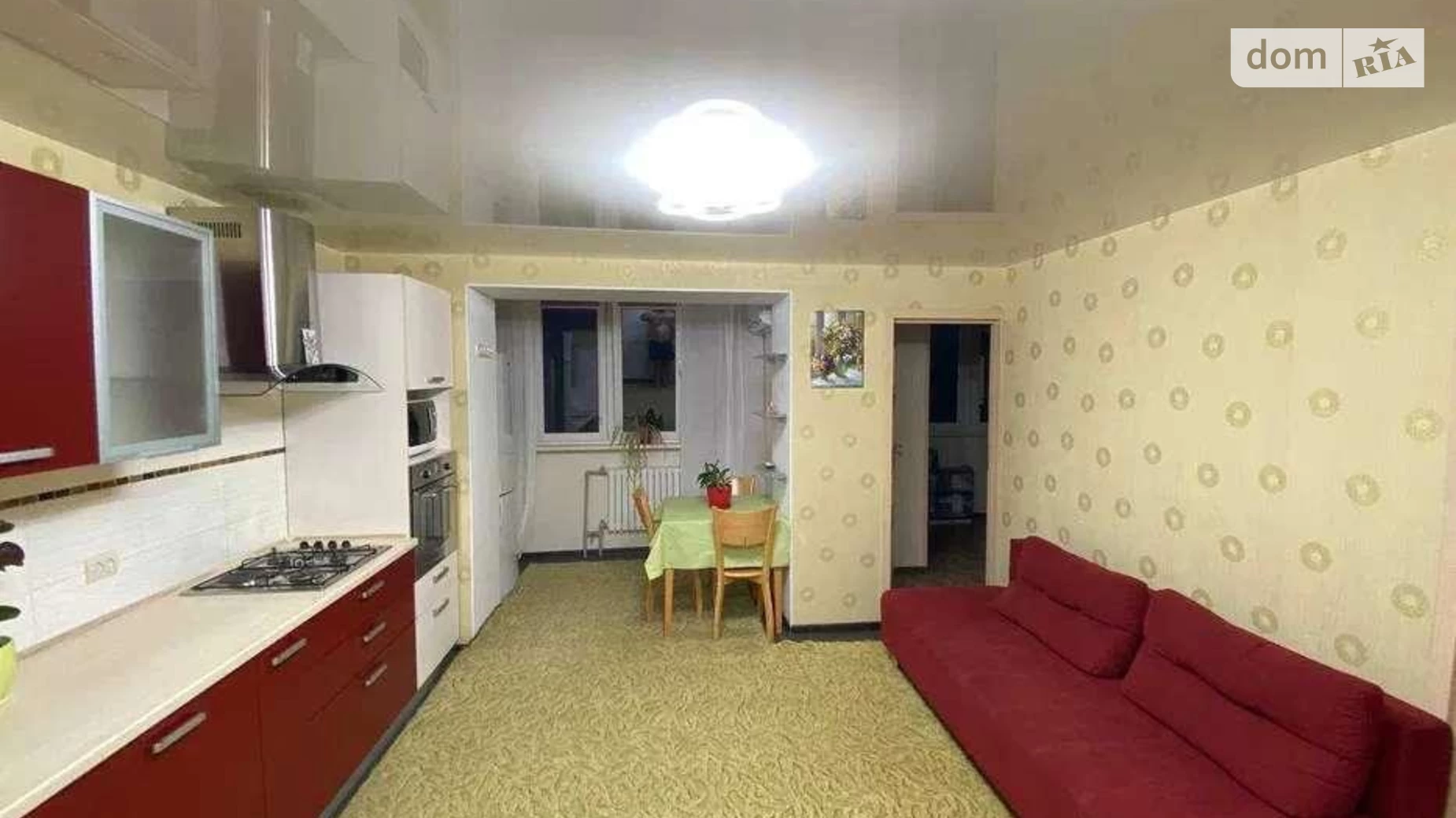 Продается 1-комнатная квартира 44 кв. м в Одессе, ул. Сергея Ядова, 28