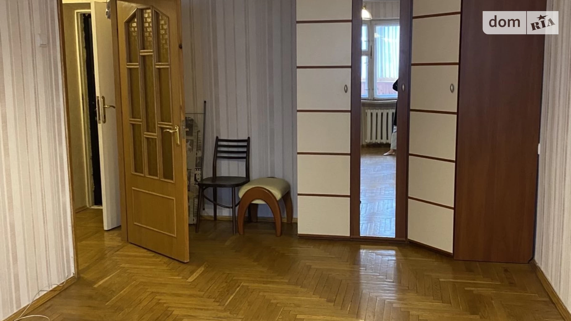 Продается 1-комнатная квартира 40 кв. м в Киеве, ул. Соломенская, 8 - фото 2