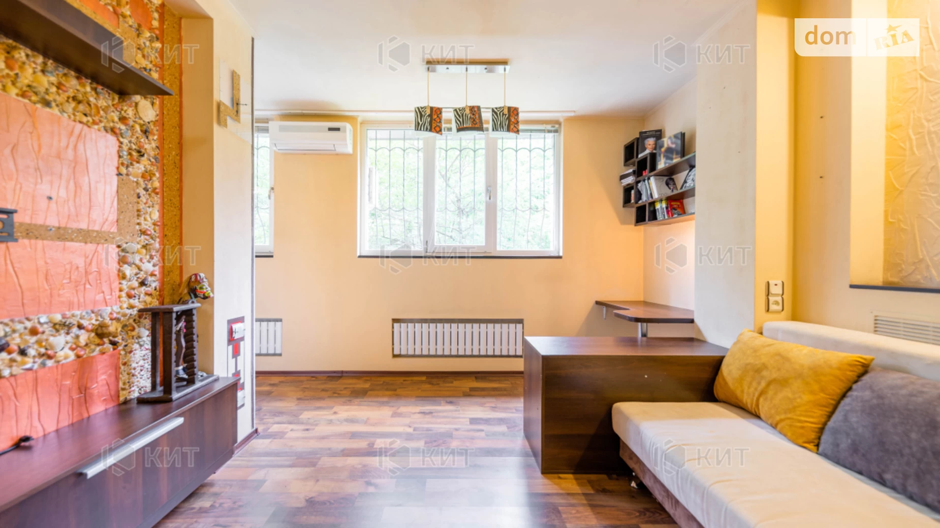 Продается 2-комнатная квартира 40 кв. м в Харькове, ул. Дружбы Народов, 243