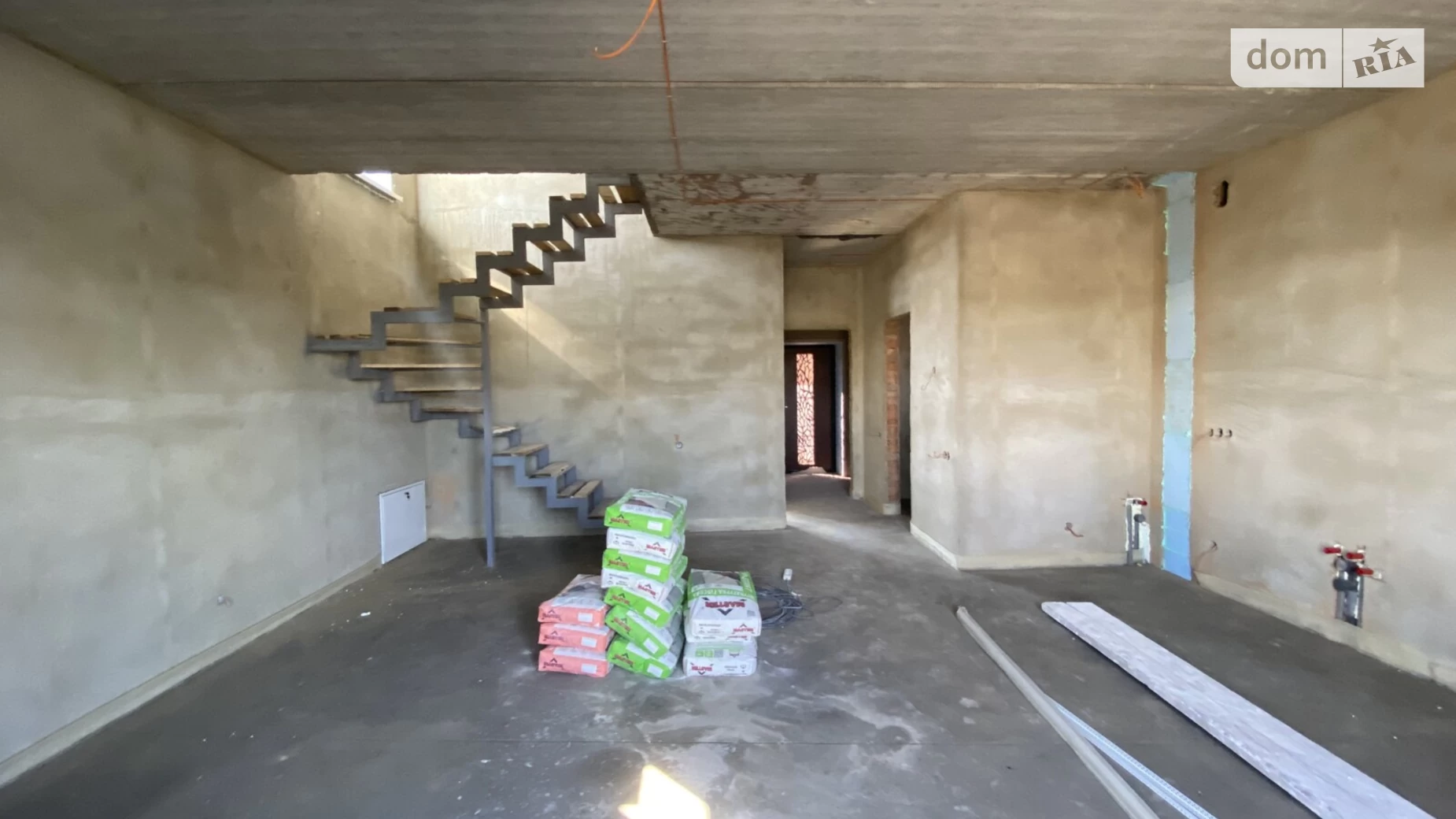 Продается дом на 2 этажа 120 кв. м с мебелью, цена: 85000 $ - фото 2