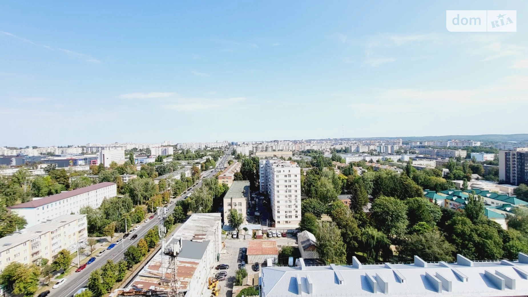 Продается 2-комнатная квартира 117 кв. м в Виннице, просп. Космонавтов