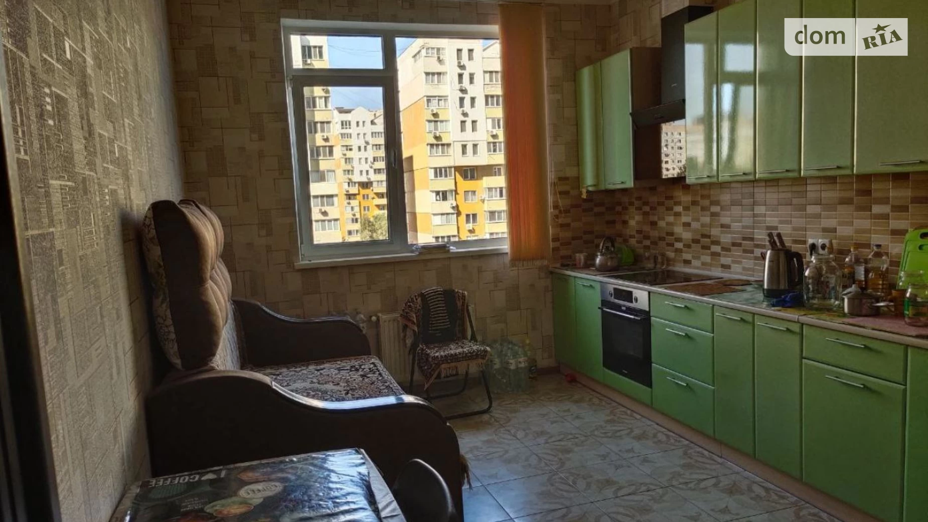 Продається 1-кімнатна квартира 43 кв. м у Крижанівка, вул. Академіка Сахарова, 3А