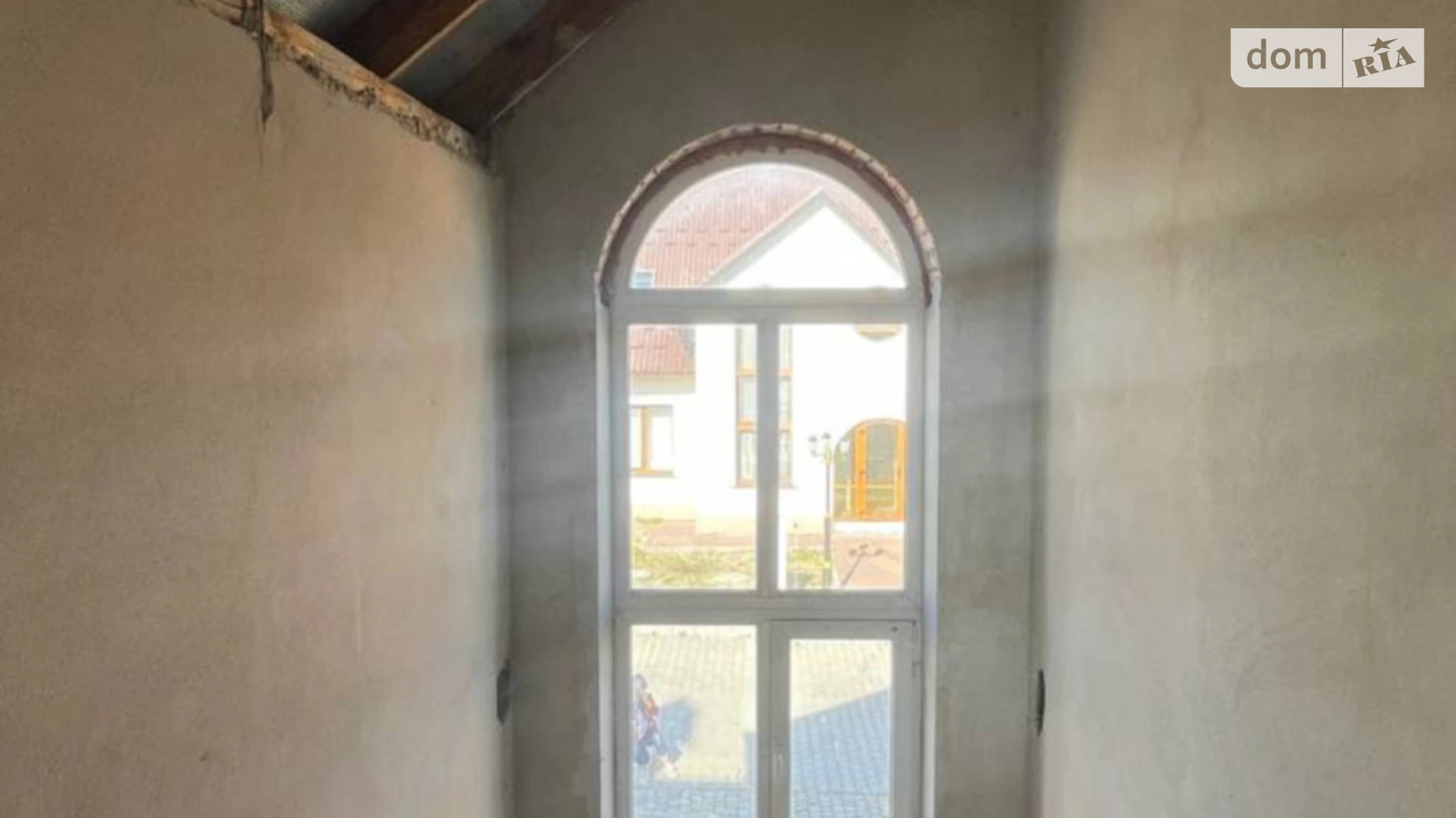 Продается дом на 3 этажа 354 кв. м с балконом, цена: 105000 $ - фото 3