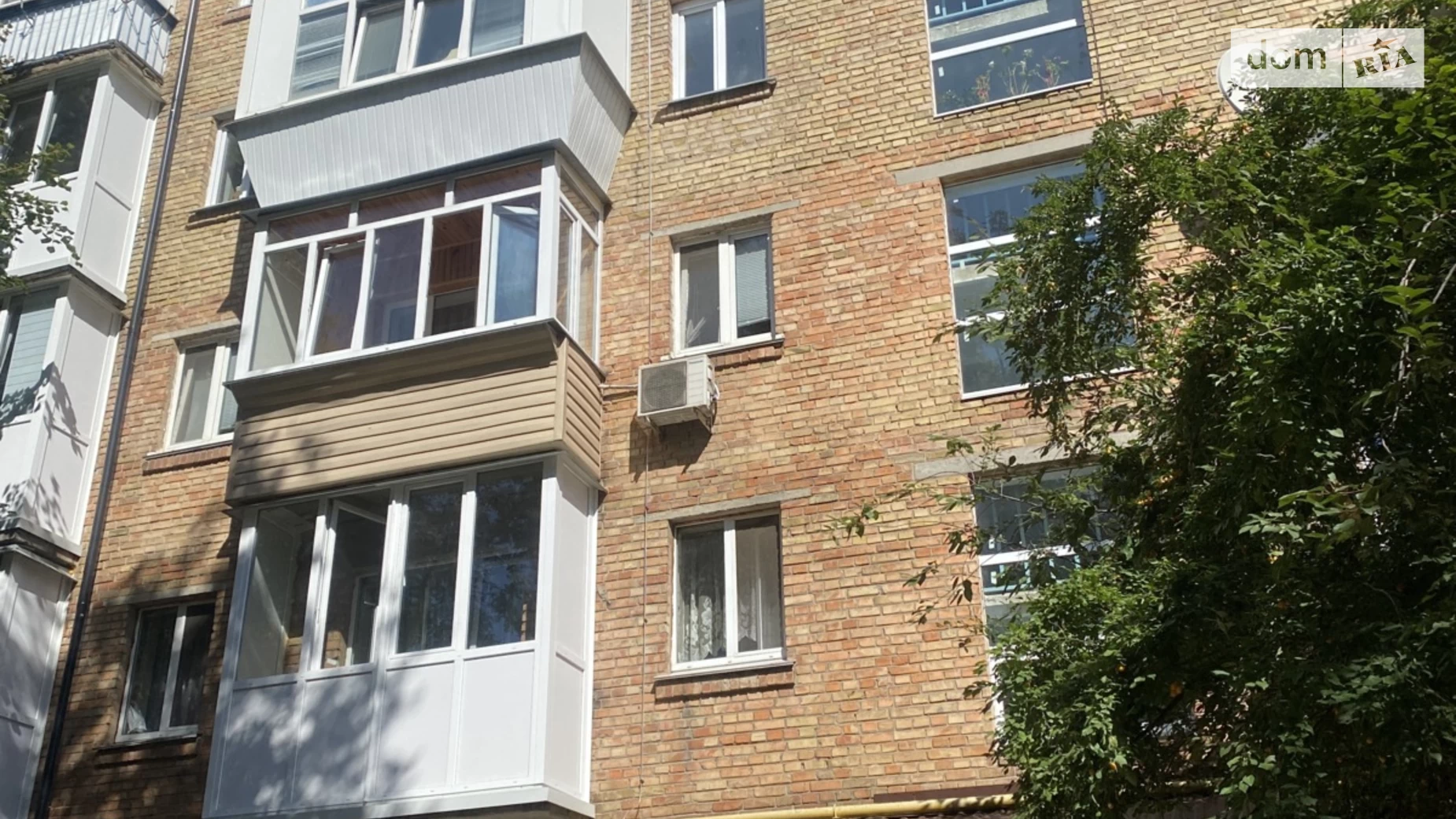 Продається 3-кімнатна квартира 56 кв. м у Бучі, вул. Героїв Майдану, 15 - фото 4