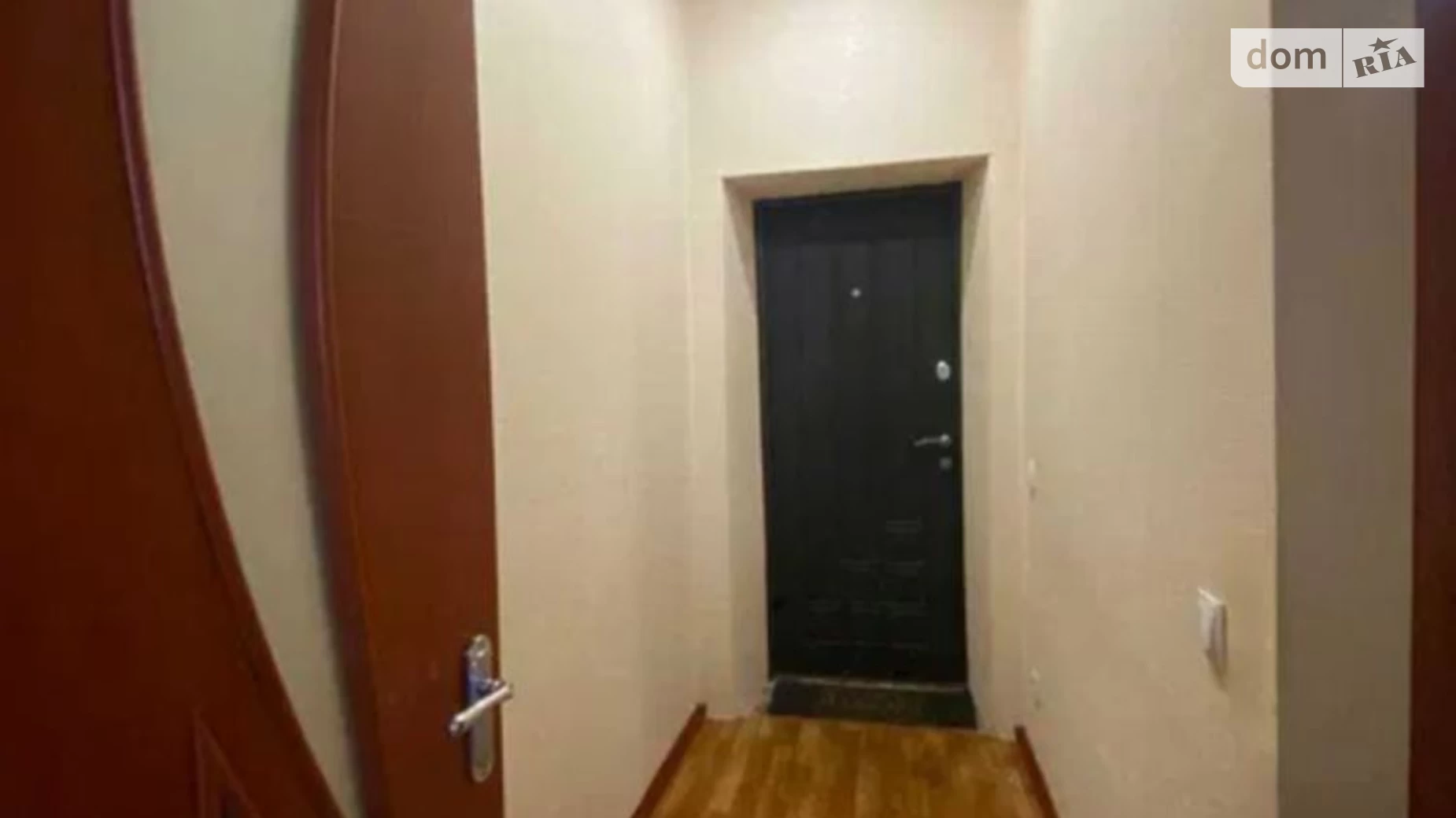 Продается 1-комнатная квартира 31 кв. м в Днепре, ул. Краснопольская