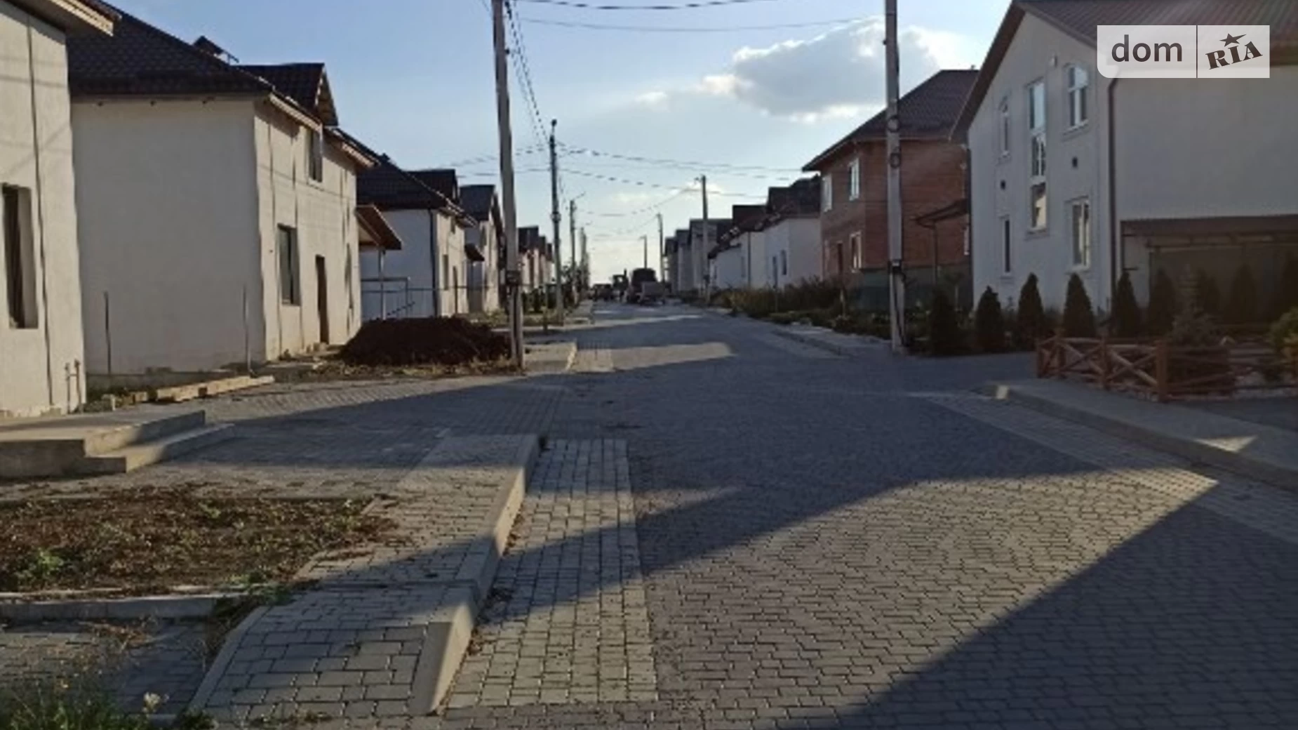 Продается дом на 2 этажа 175 кв. м с гаражом, цена: 115000 $ - фото 2