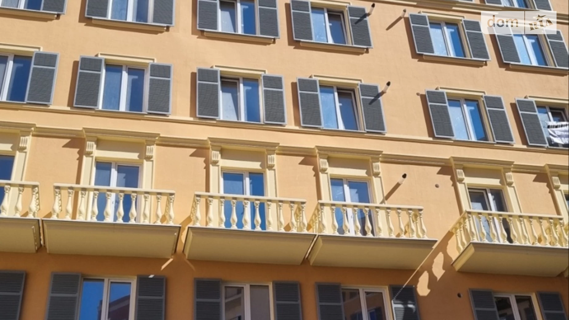 Продается 1-комнатная квартира 32 кв. м в Одессе, ул. Инглези