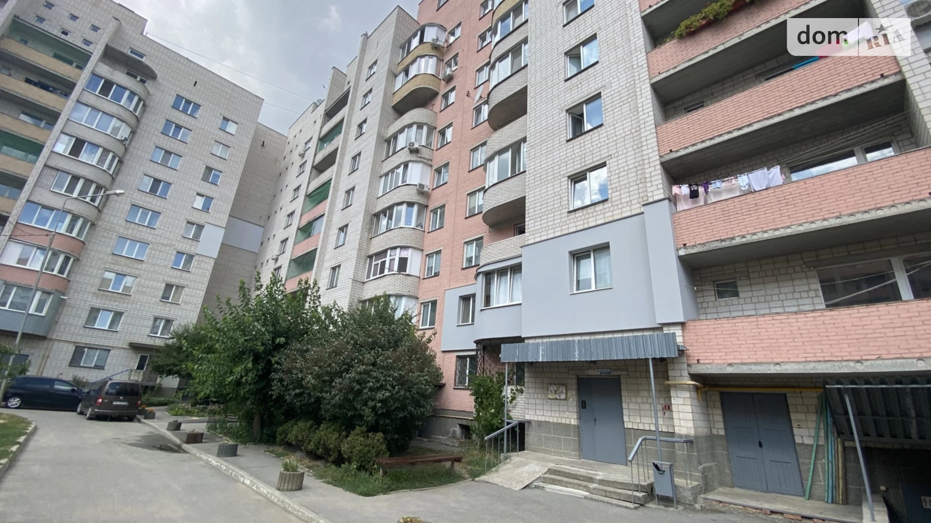 Продається 3-кімнатна квартира 80 кв. м у Вінниці, вул. Антонова Олега, 27