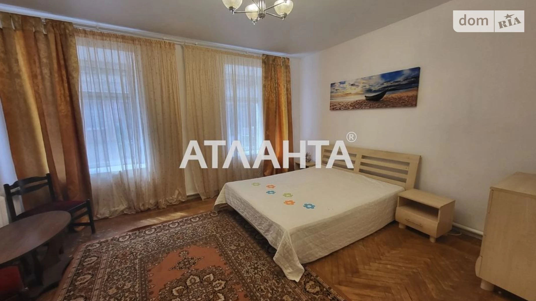 Продается 3-комнатная квартира 93.3 кв. м в Одессе, ул. Конная