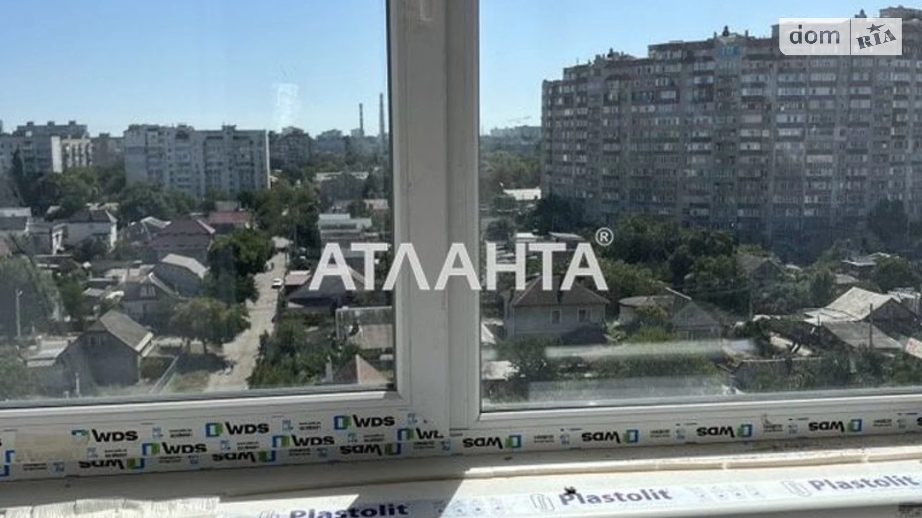 Продается 4-комнатная квартира 117 кв. м в Одессе, ул. Тополевая