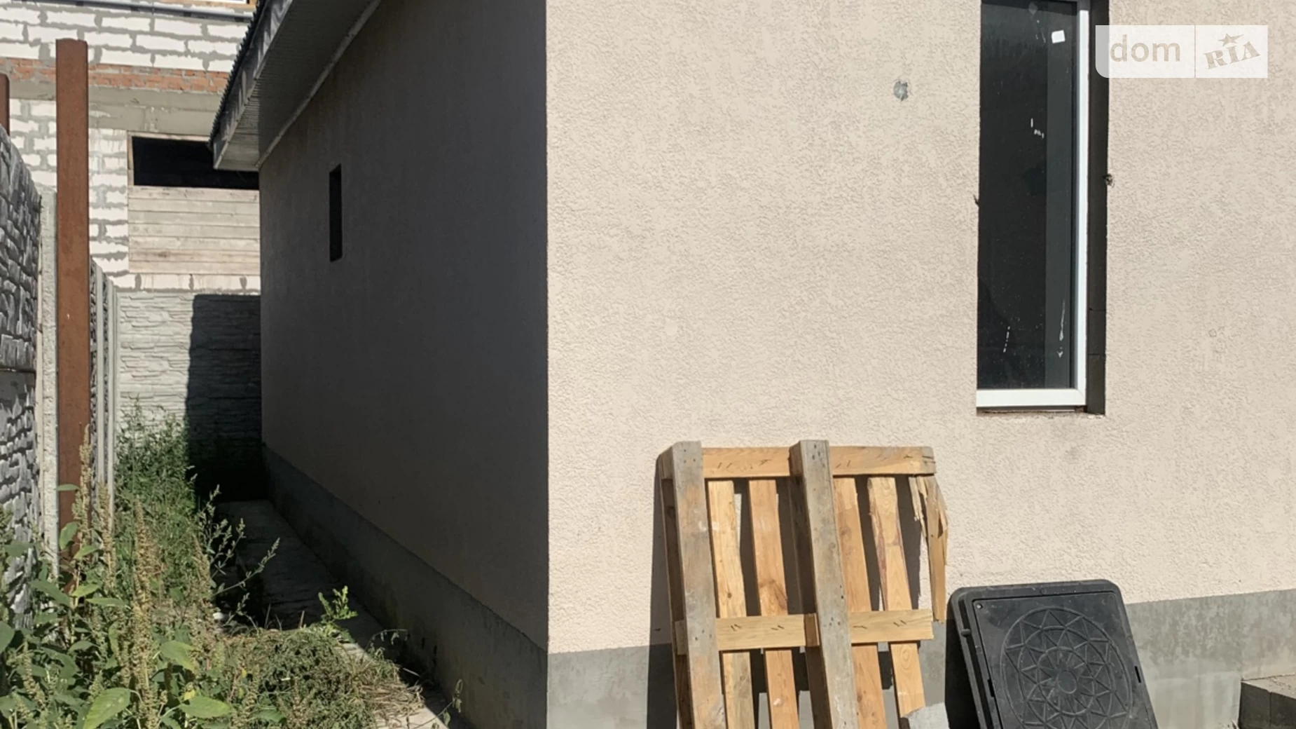 Продается дом на 2 этажа 135 кв. м с бассейном, цена: 65000 $ - фото 5