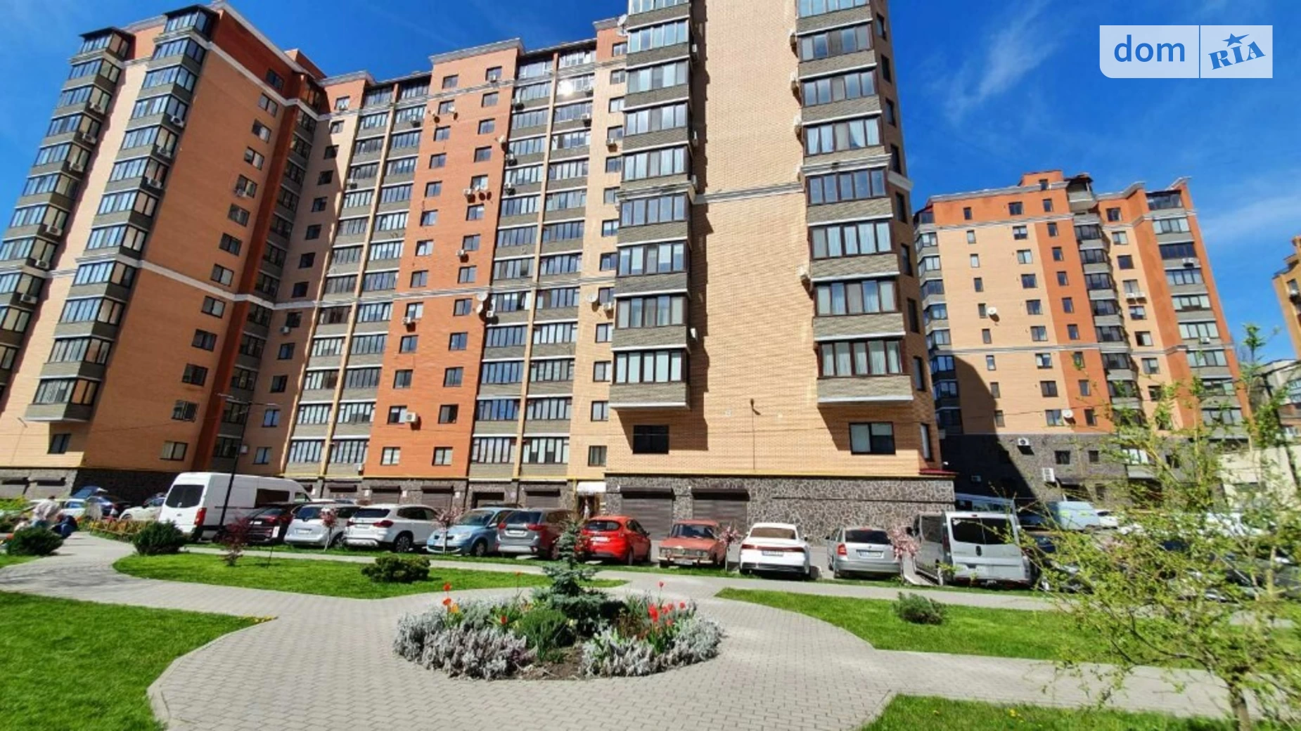 Продається 2-кімнатна квартира 80 кв. м у Хмельницькому, вул. Зарічанська
