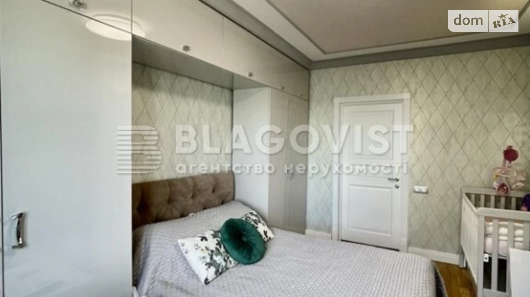 Продается 2-комнатная квартира 78 кв. м в Киеве, просп. Николая  Бажана, 36