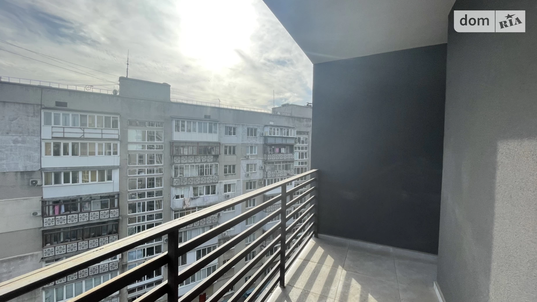Продается 1-комнатная квартира 61.6 кв. м в Одессе, ул. Новаторов - фото 3