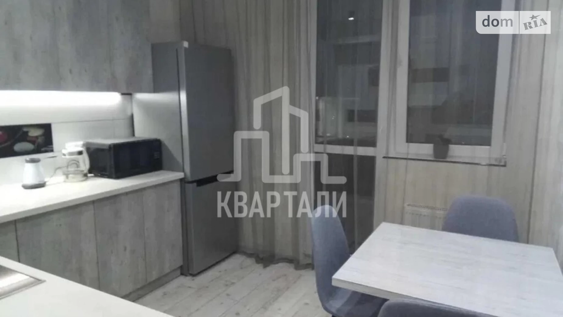 Продается 1-комнатная квартира 41 кв. м в Киеве, ул. Ревуцкого, 40 - фото 5