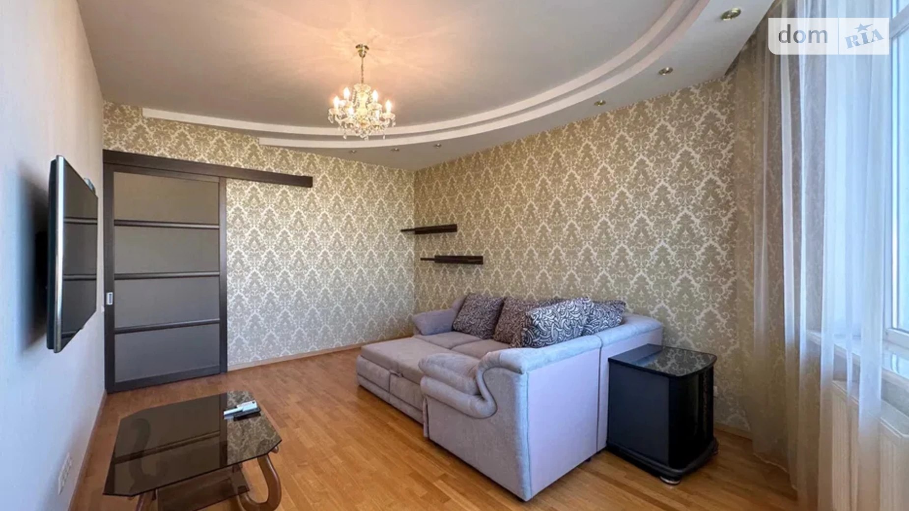 Продается 2-комнатная квартира 95 кв. м в Киеве, ул. Генерала Шаповала(Механизаторов), 2 - фото 2