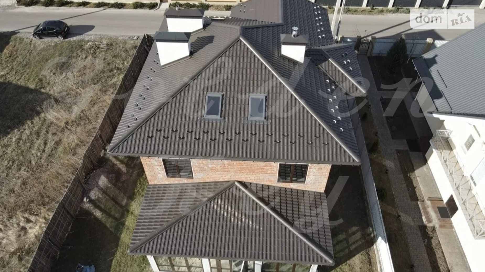 Продается дом на 2 этажа 292 кв. м с мансардой, цена: 140000 $ - фото 2