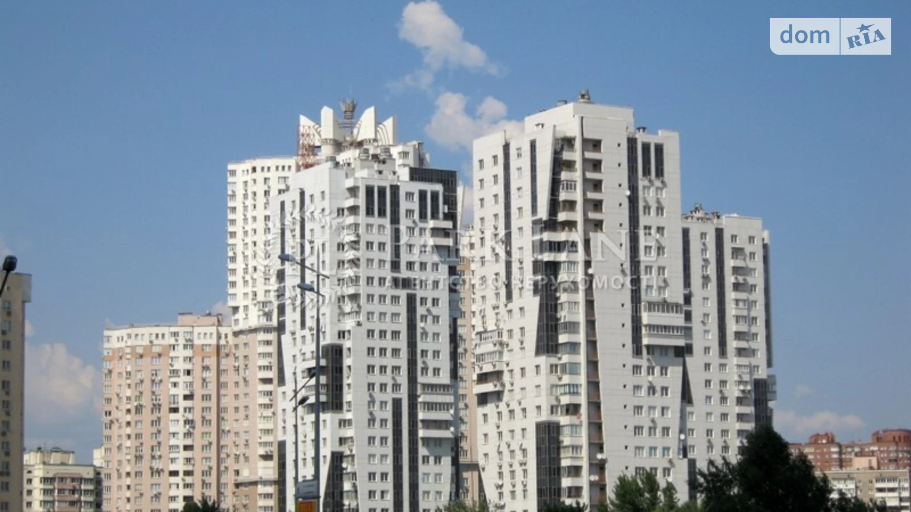 Продается 3-комнатная квартира 97 кв. м в Киеве, ул. Срибнокильская, 3В - фото 2