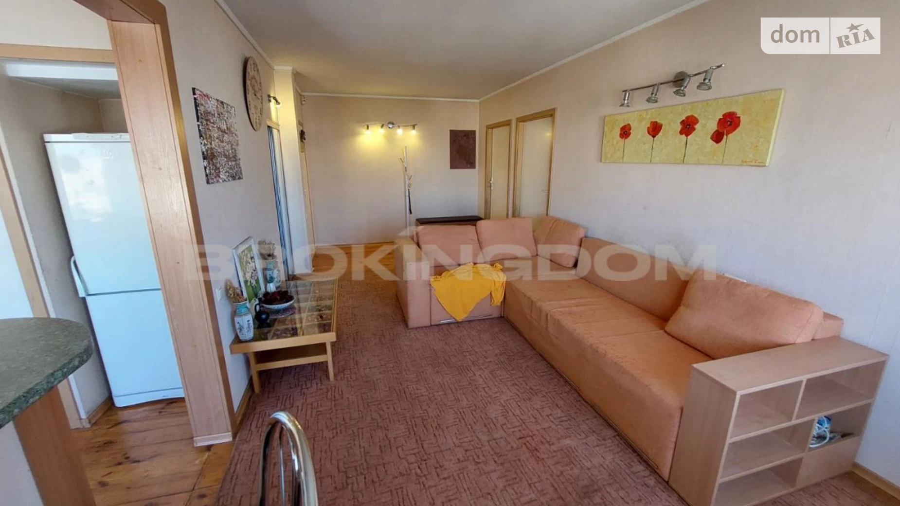 Продается 3-комнатная квартира 71 кв. м в Киеве, ул. Якуба Коласа