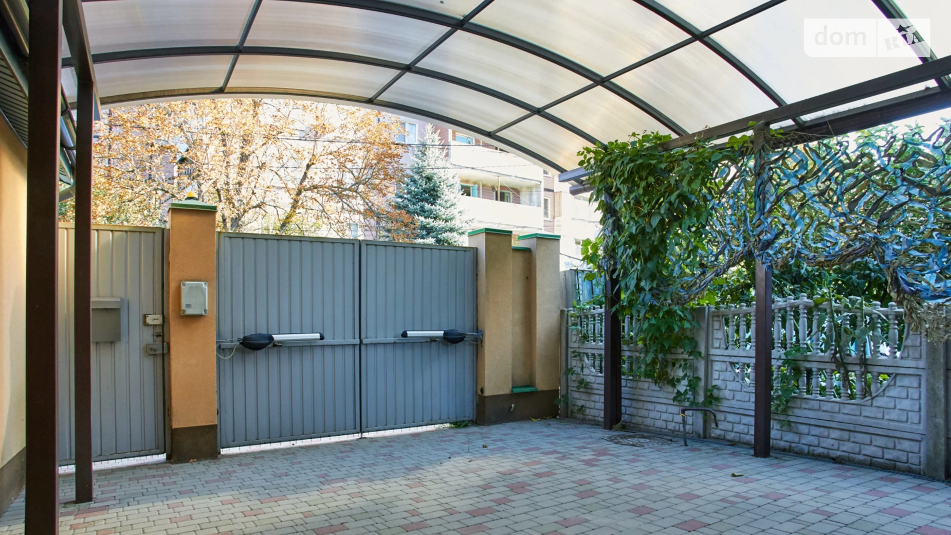 Продается дом на 2 этажа 210 кв. м с участком, цена: 190000 $ - фото 3