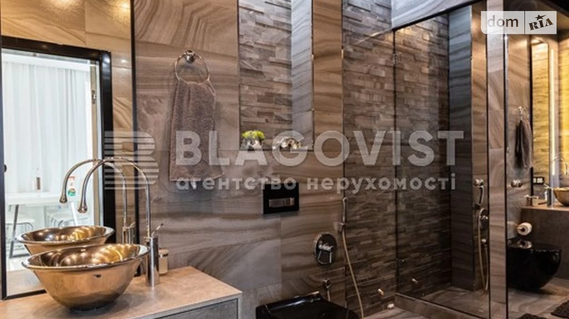 Продается 3-комнатная квартира 120 кв. м в Киеве, пл. Оболонская
