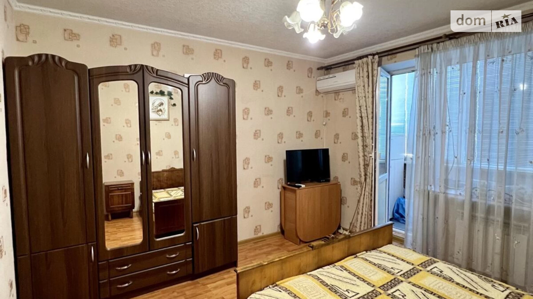 Продается 2-комнатная квартира 60 кв. м в Ивано-Франковске, ул. Коновальца Евгения - фото 4