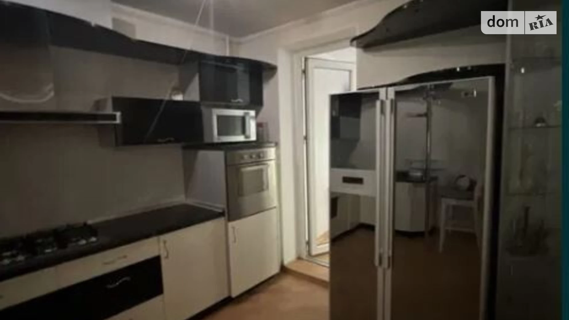 Продається 3-кімнатна квартира 80 кв. м у Одесі, вул. Бабаджаняна Маршала