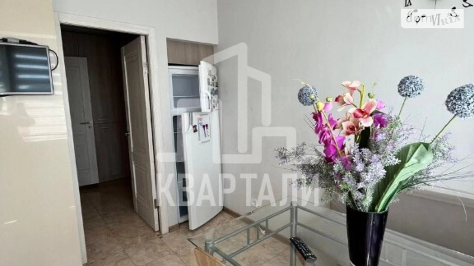 Продается 1-комнатная квартира 56 кв. м в Киеве, ул. Героев Днепра, 17 - фото 3