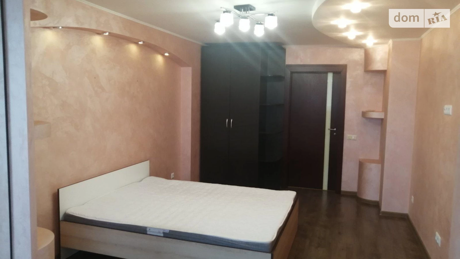 Продается 3-комнатная квартира 110 кв. м в Хмельницком, Старокостянтиновское шоссе