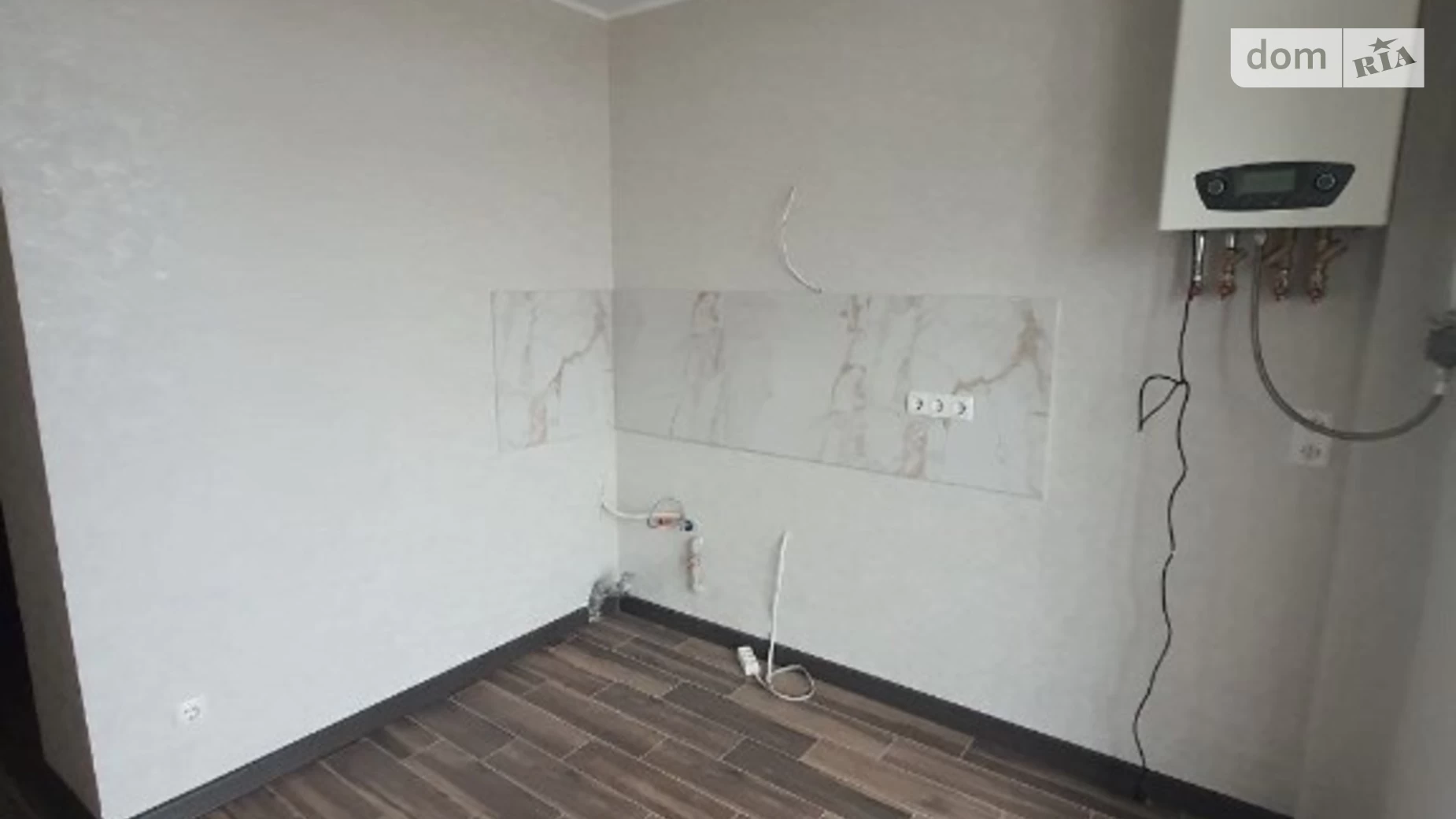Продается 1-комнатная квартира 33 кв. м в Одессе, ул. Академика Вильямса, 43