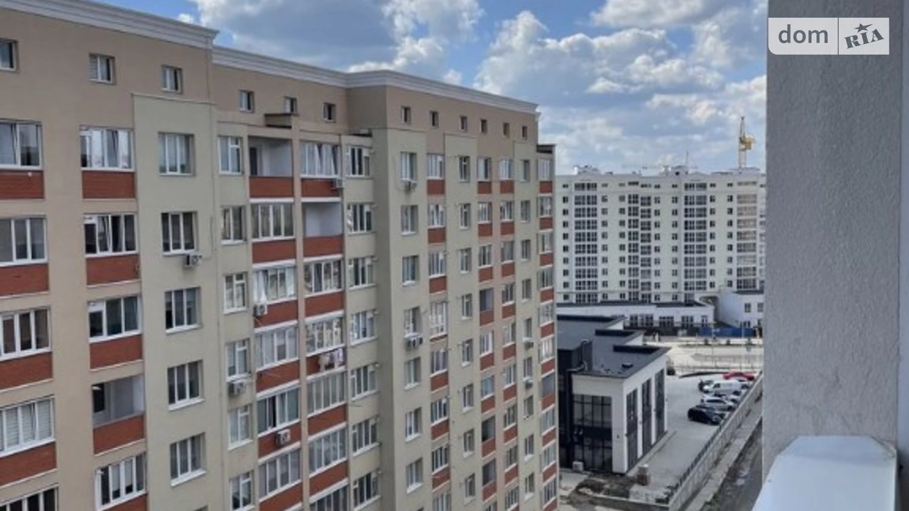 Продається 1-кімнатна квартира 44 кв. м у Хмельницькому, вул. Кармелюка