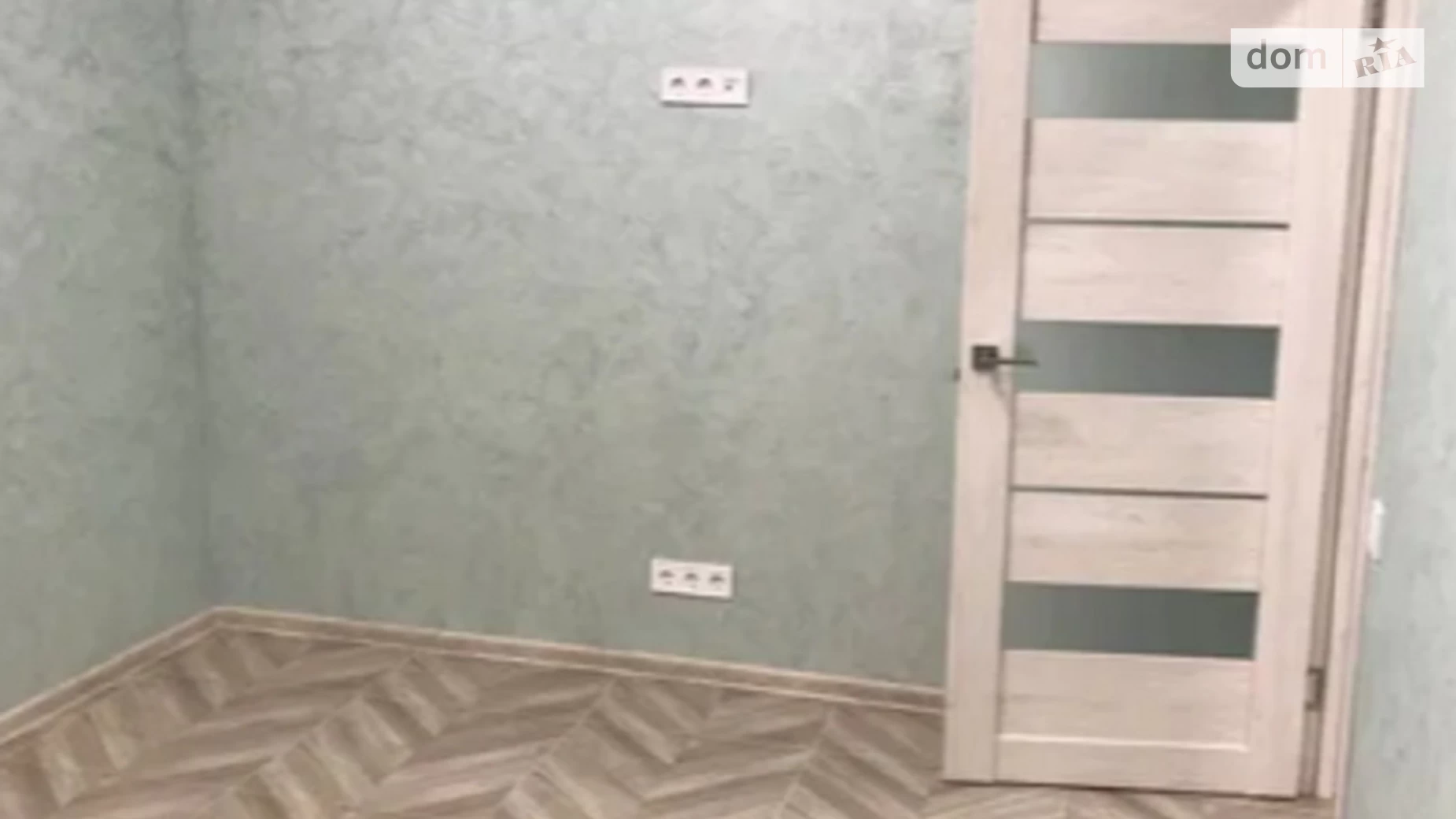 Продается 1-комнатная квартира 36 кв. м в Одессе